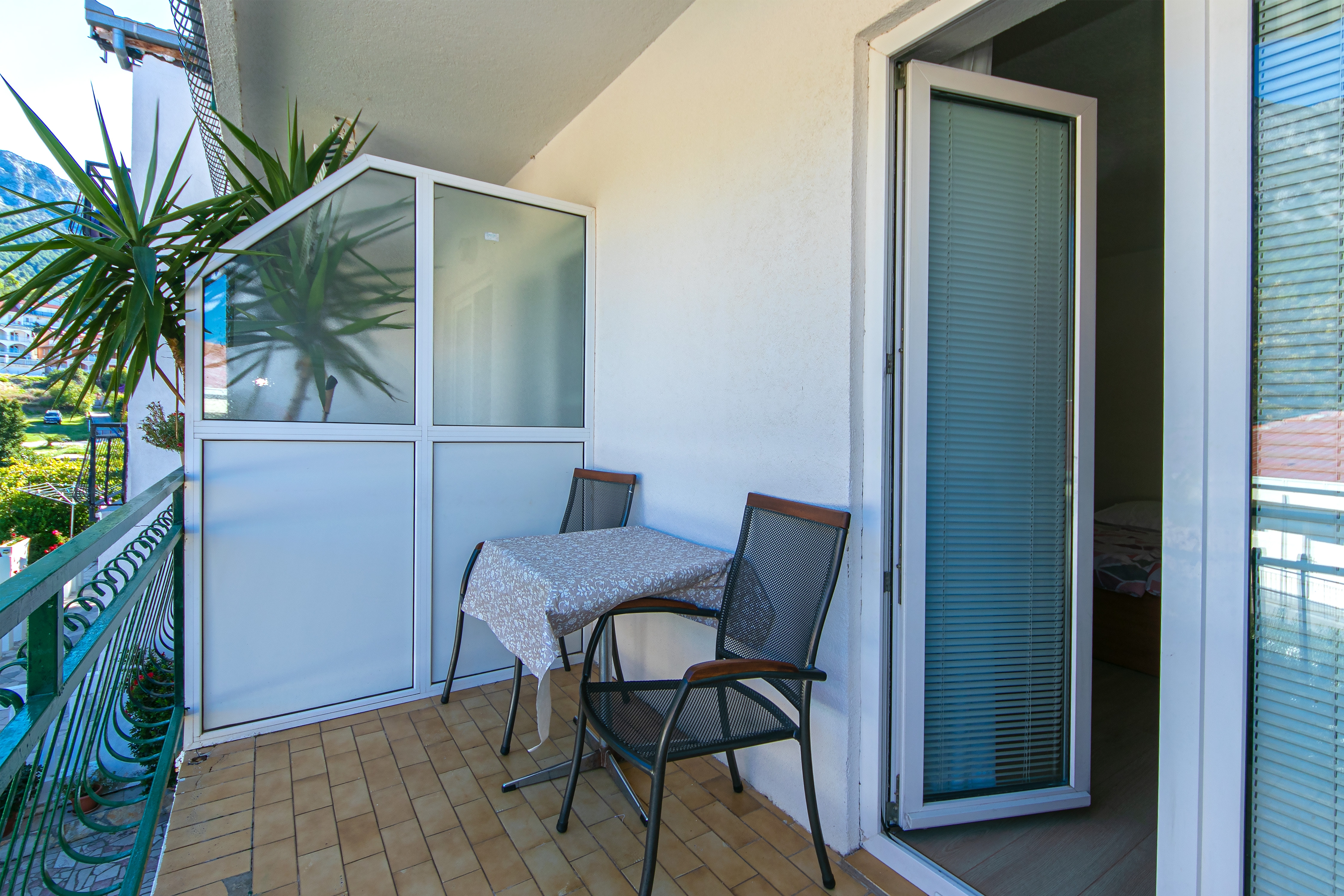 One bedroom apartment with terrace and sea view Gradac, Makarska (A-20041-c) One bedroom apartment with terrace and sea view Gradac, Makarska (A-20041-c)