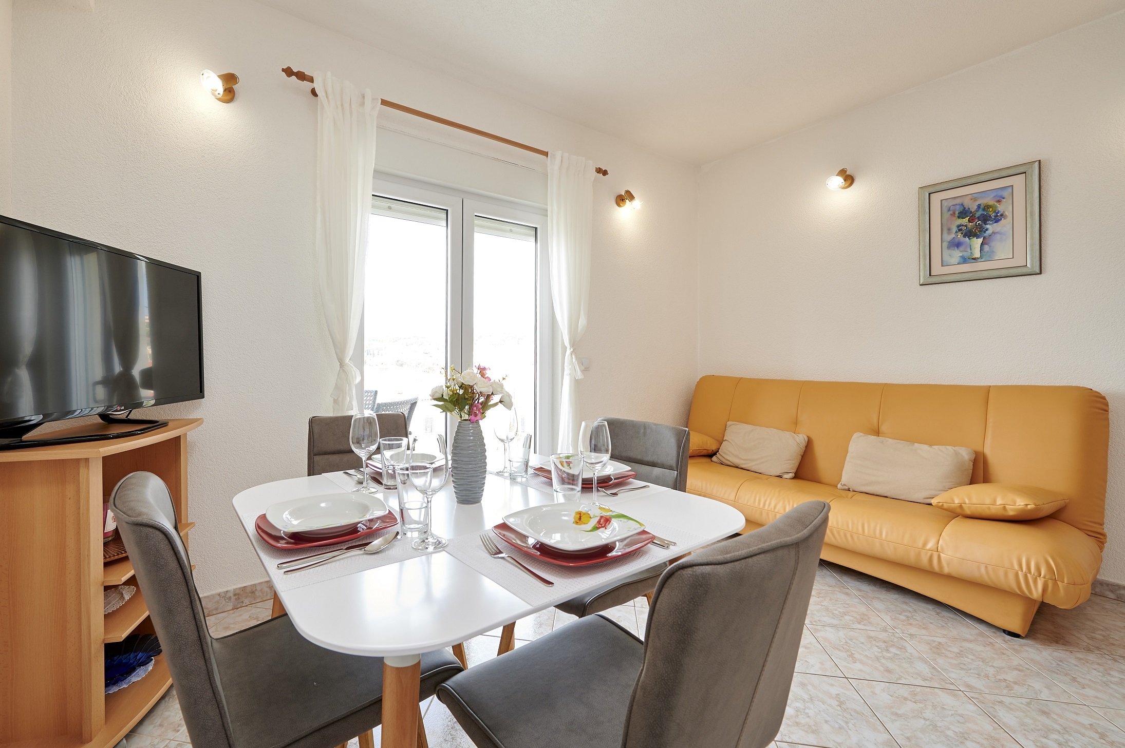 One bedroom apartment with terrace and sea view Okrug Gornji, Čiovo (A-20055-b)