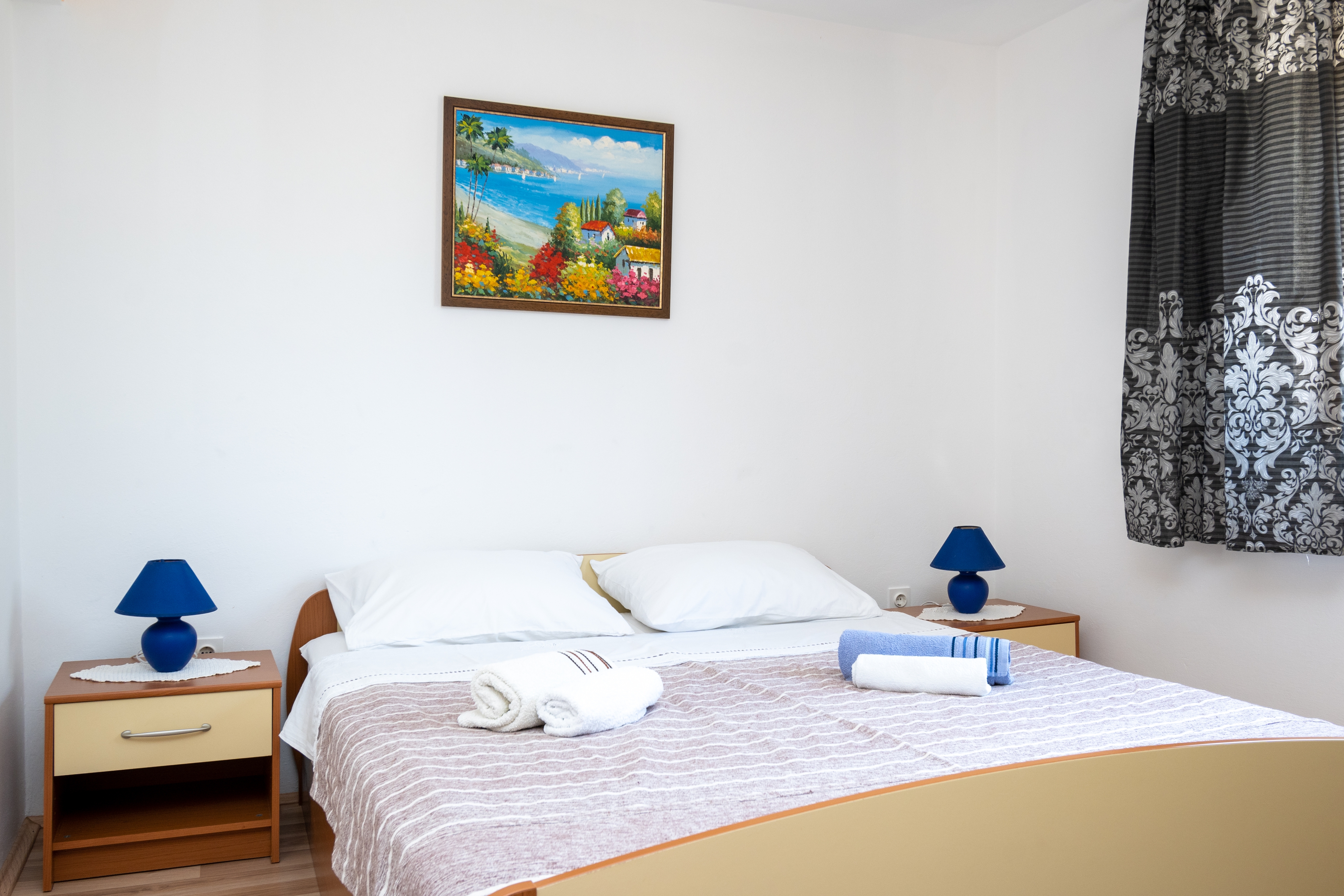 One bedroom apartment with terrace Mrljane, Pašman  A-a