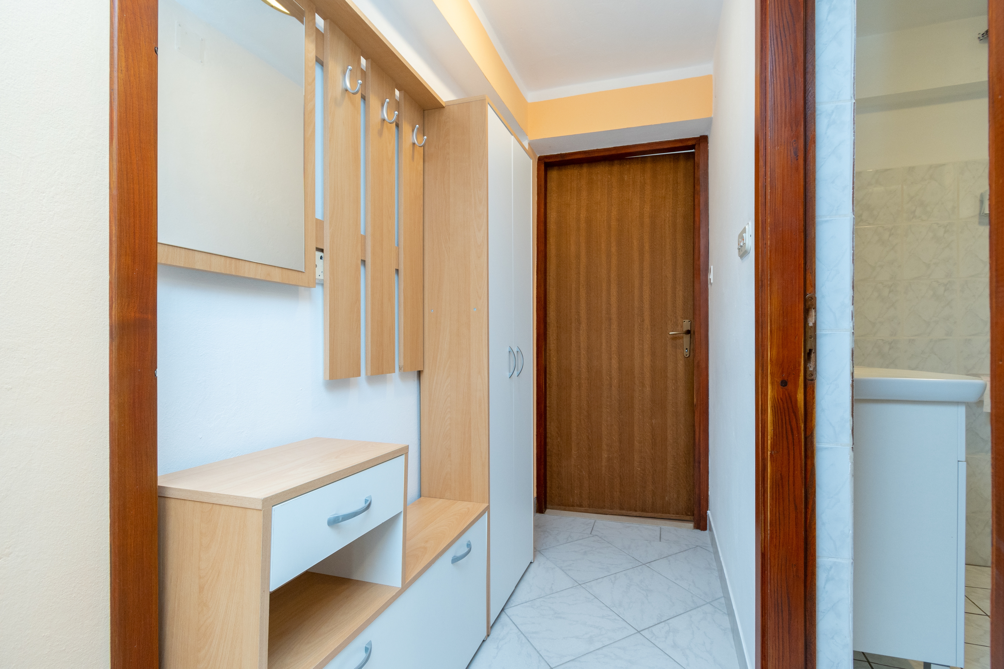 One bedroom apartment with terrace Mrljane, Pašman  A-a