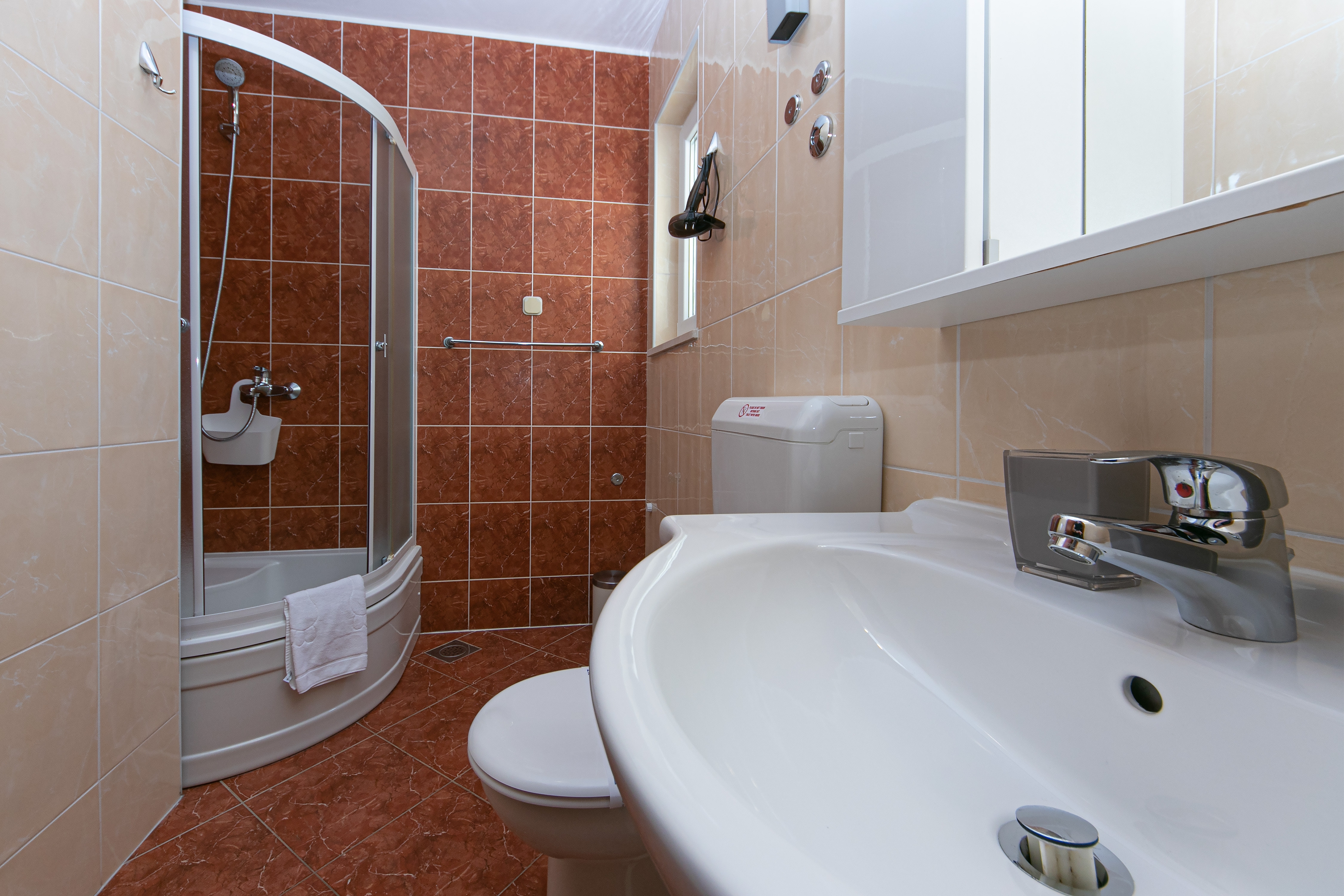 Two bedroom apartment with terrace and sea view Brela, Makarska  A-a