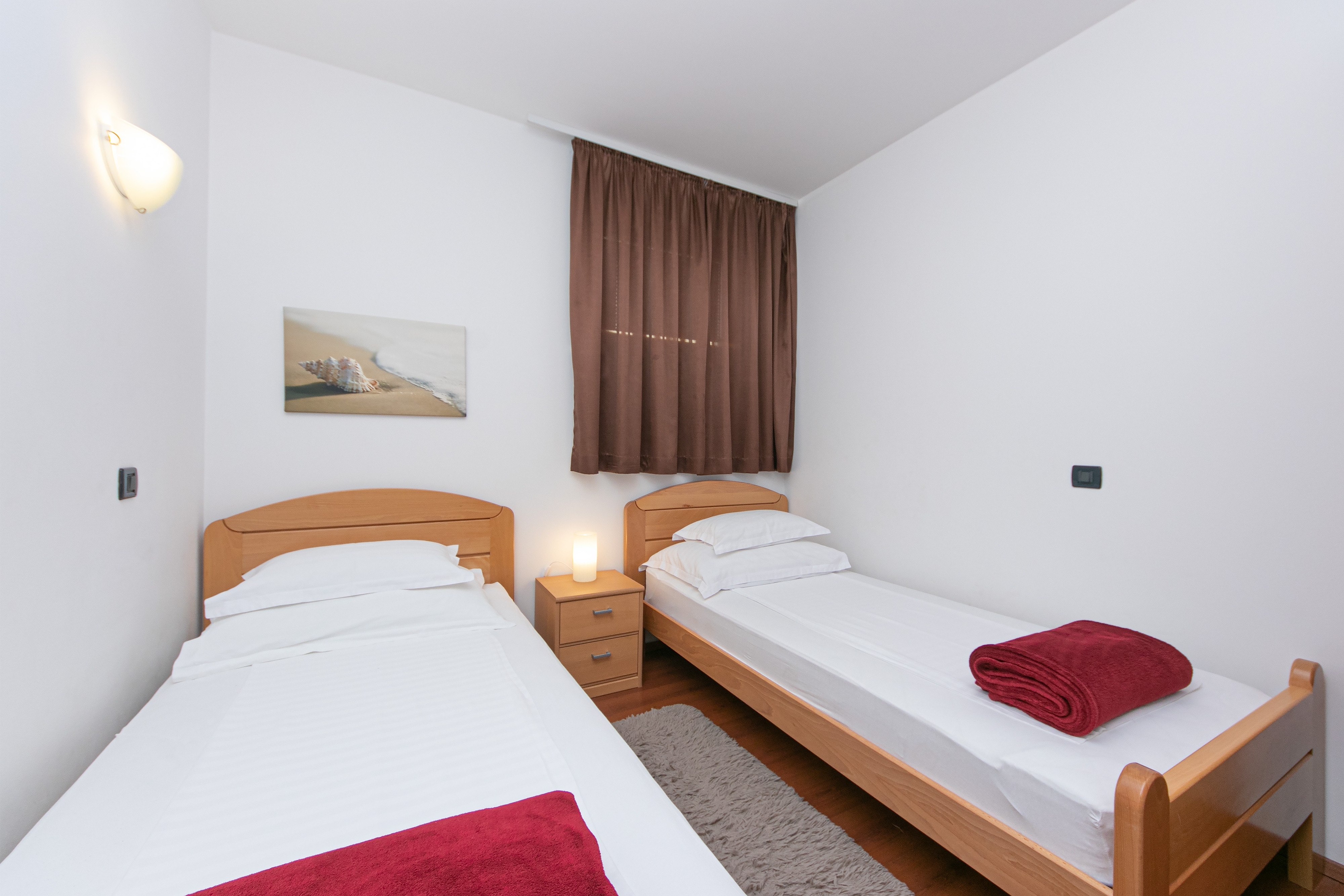 Two bedroom apartment with terrace and sea view Brela, Makarska  A-a