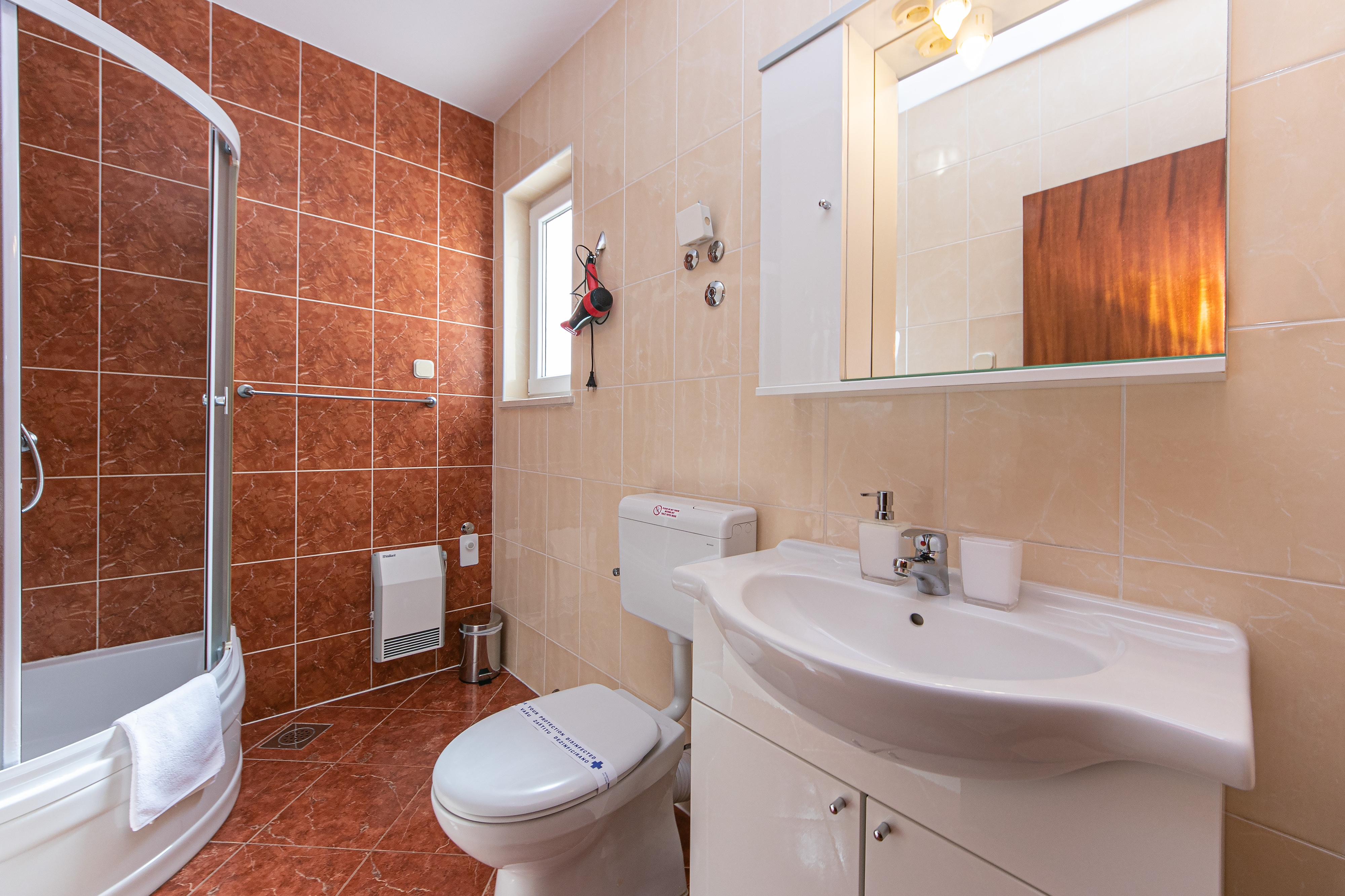 Two bedroom apartment with terrace and sea view Brela, Makarska  A-a