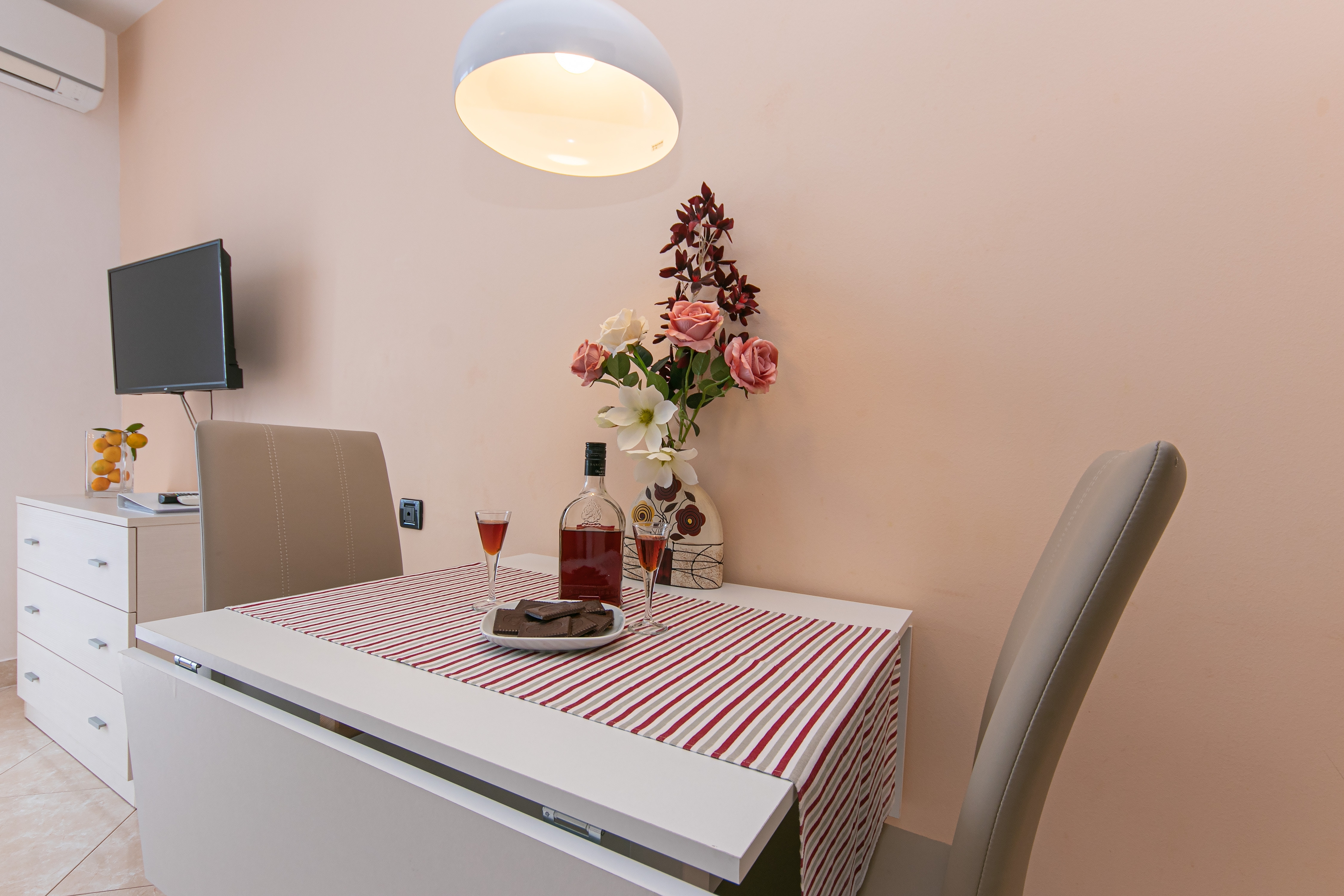 Studio flat with terrace and sea view Brela (Makarska) (AS-20066-b)