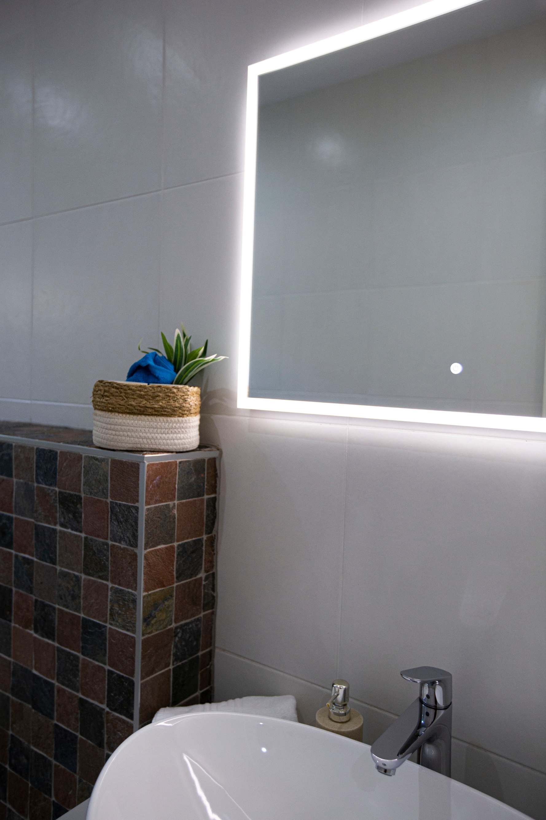 Four bedroom house with terrace Tugare, Omiš  K