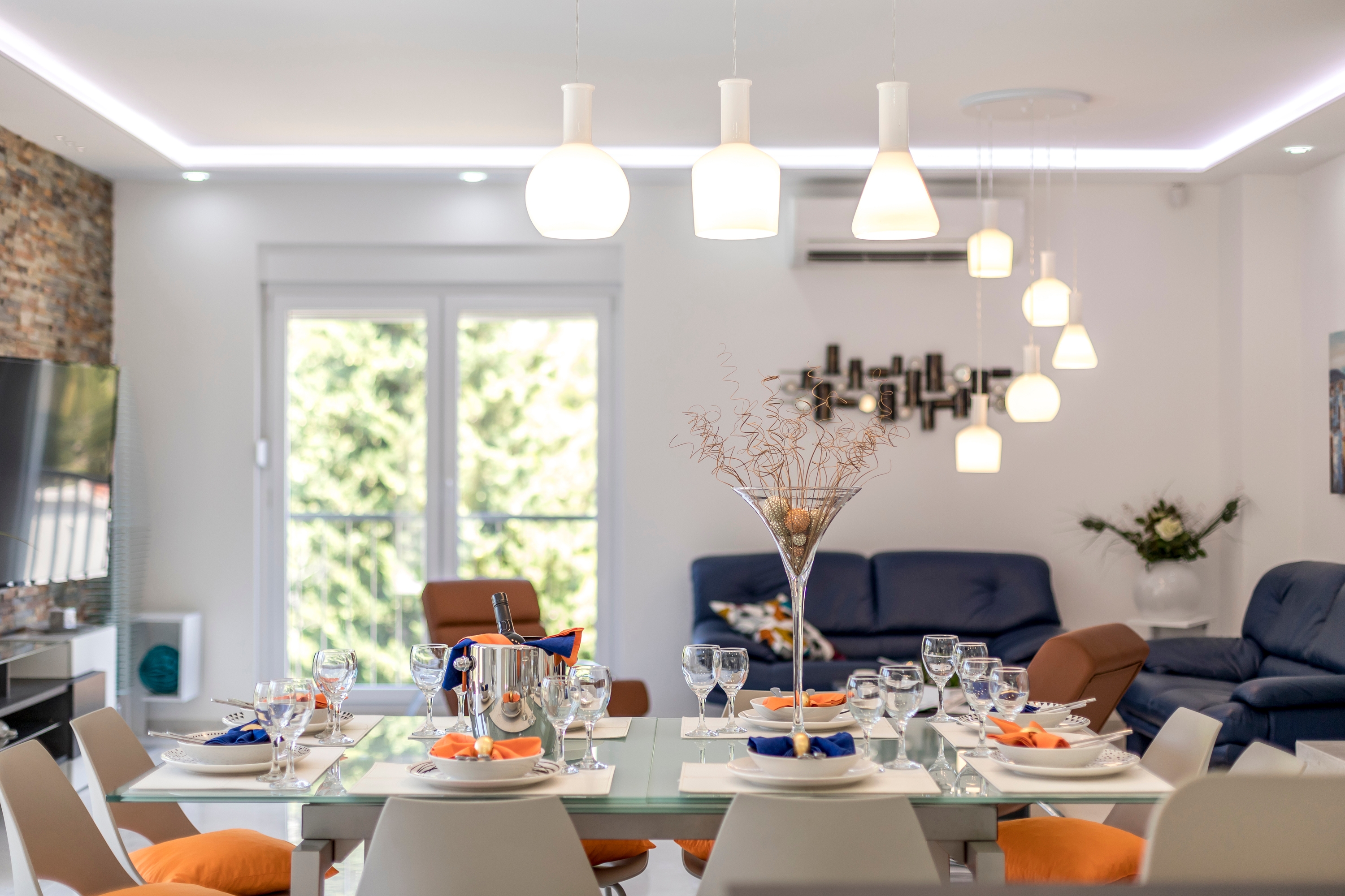 Four bedroom house with terrace Tugare, Omiš  K