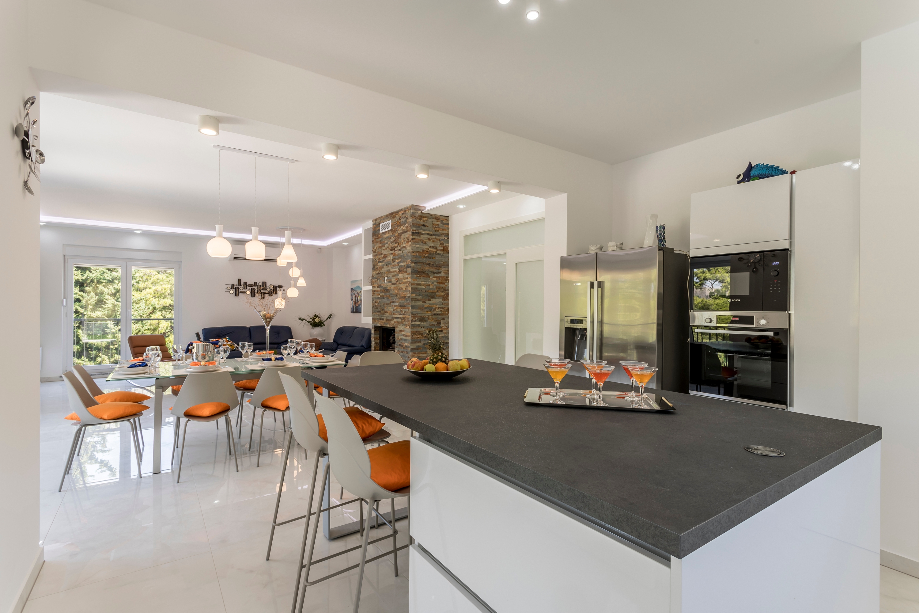 Four bedroom house with terrace Tugare, Omiš  K