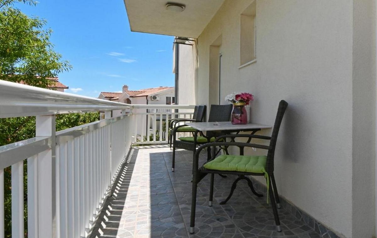 One bedroom apartment with balcony Mavarštica, Čiovo  A-a
