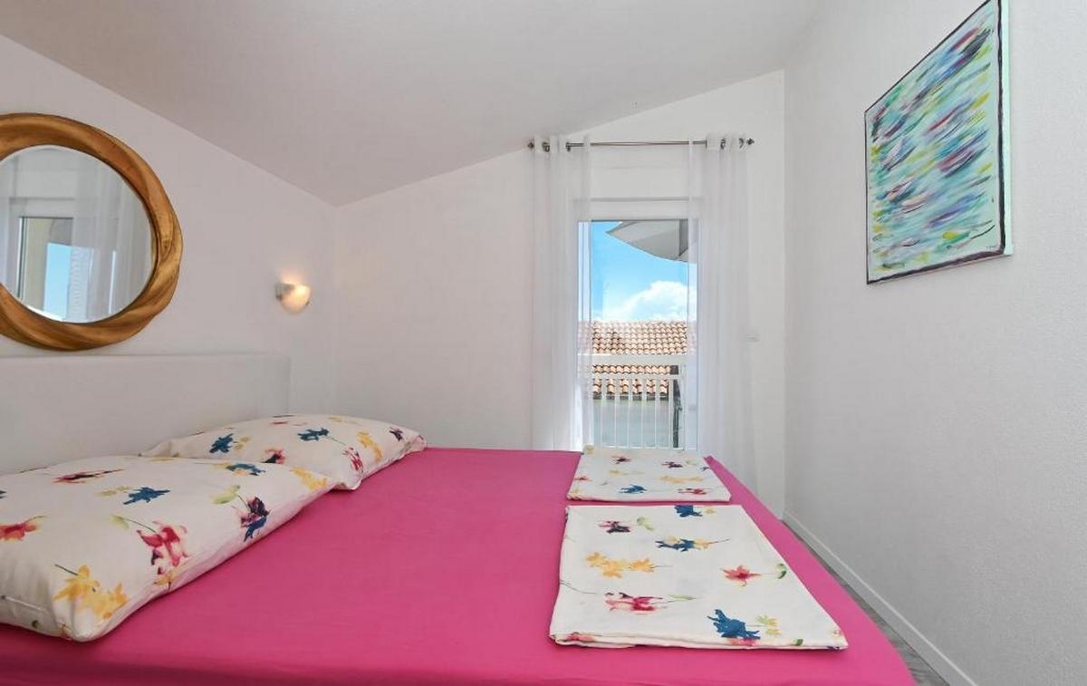 One bedroom apartment with balcony Mavarštica, Čiovo  A-d