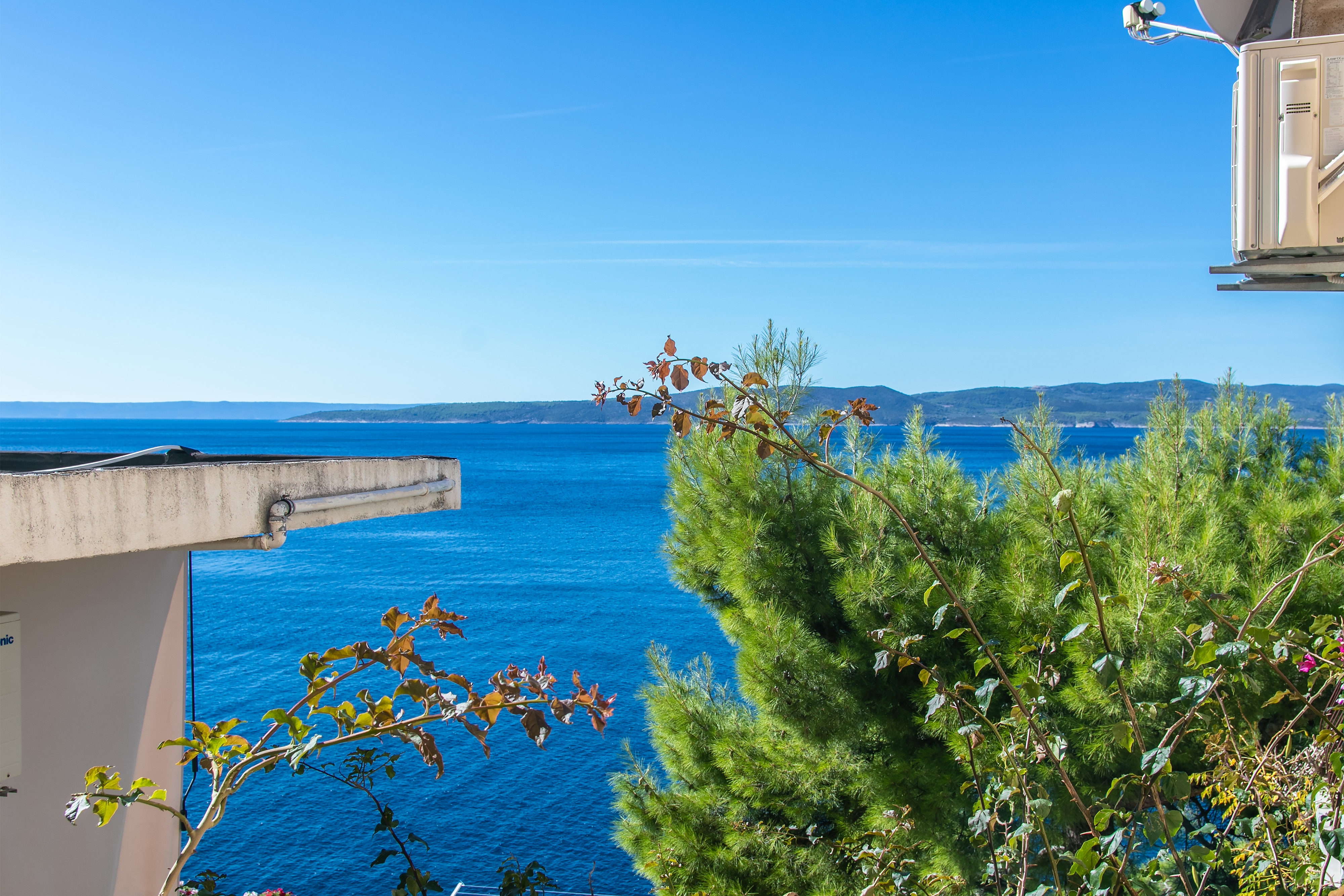 Three bedroom apartment with terrace and sea view Brela, Makarska  A-a
