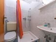 Ванная комната Brela, Ванная комната в размещении типа studio-apartment, WiFi.