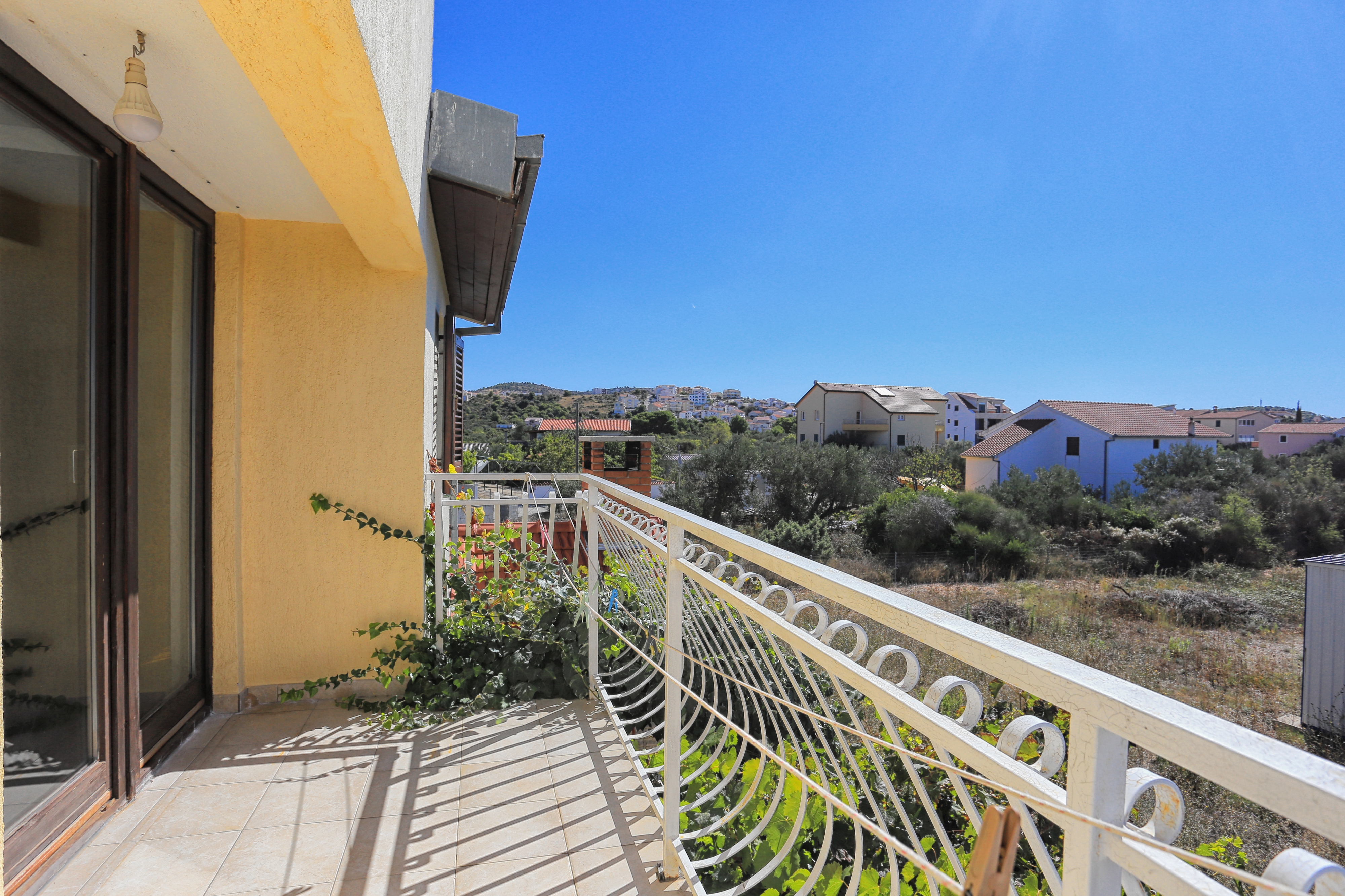 Two bedroom apartment with terrace and sea view Rogoznica  A-b