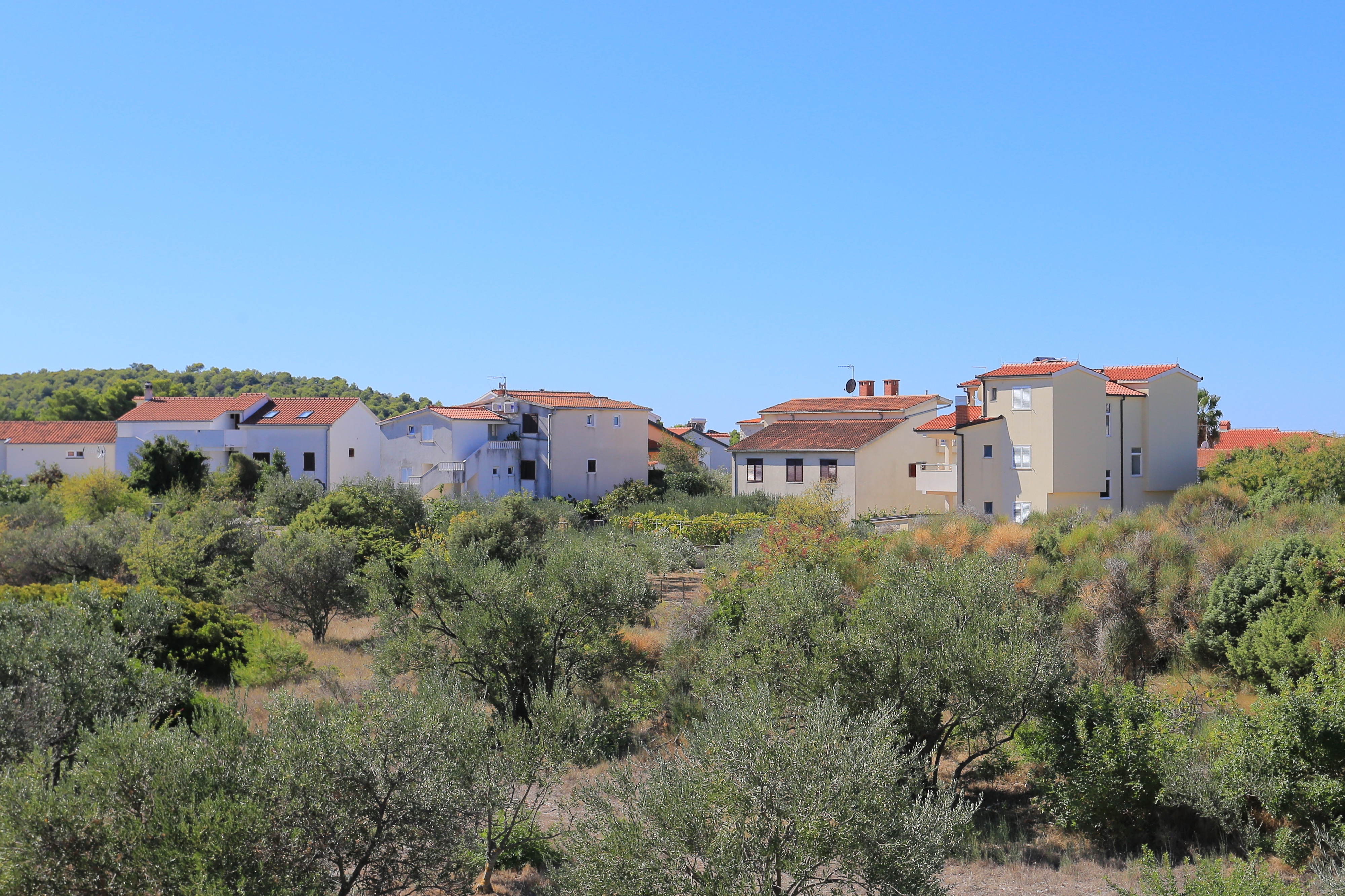 Two bedroom apartment with terrace and sea view Rogoznica  A-b