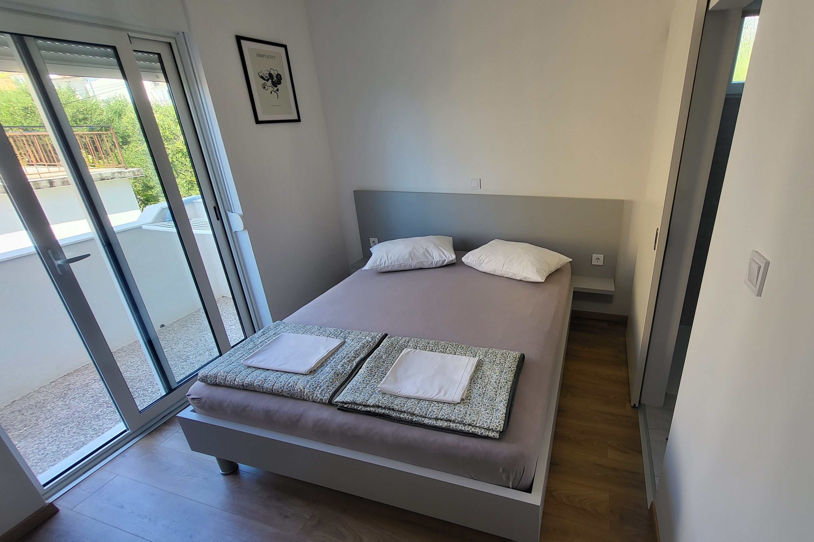 Room near beach Banjol (Rab) (S-2008-d) Room near beach Banjol (Rab) (S-2008-d)