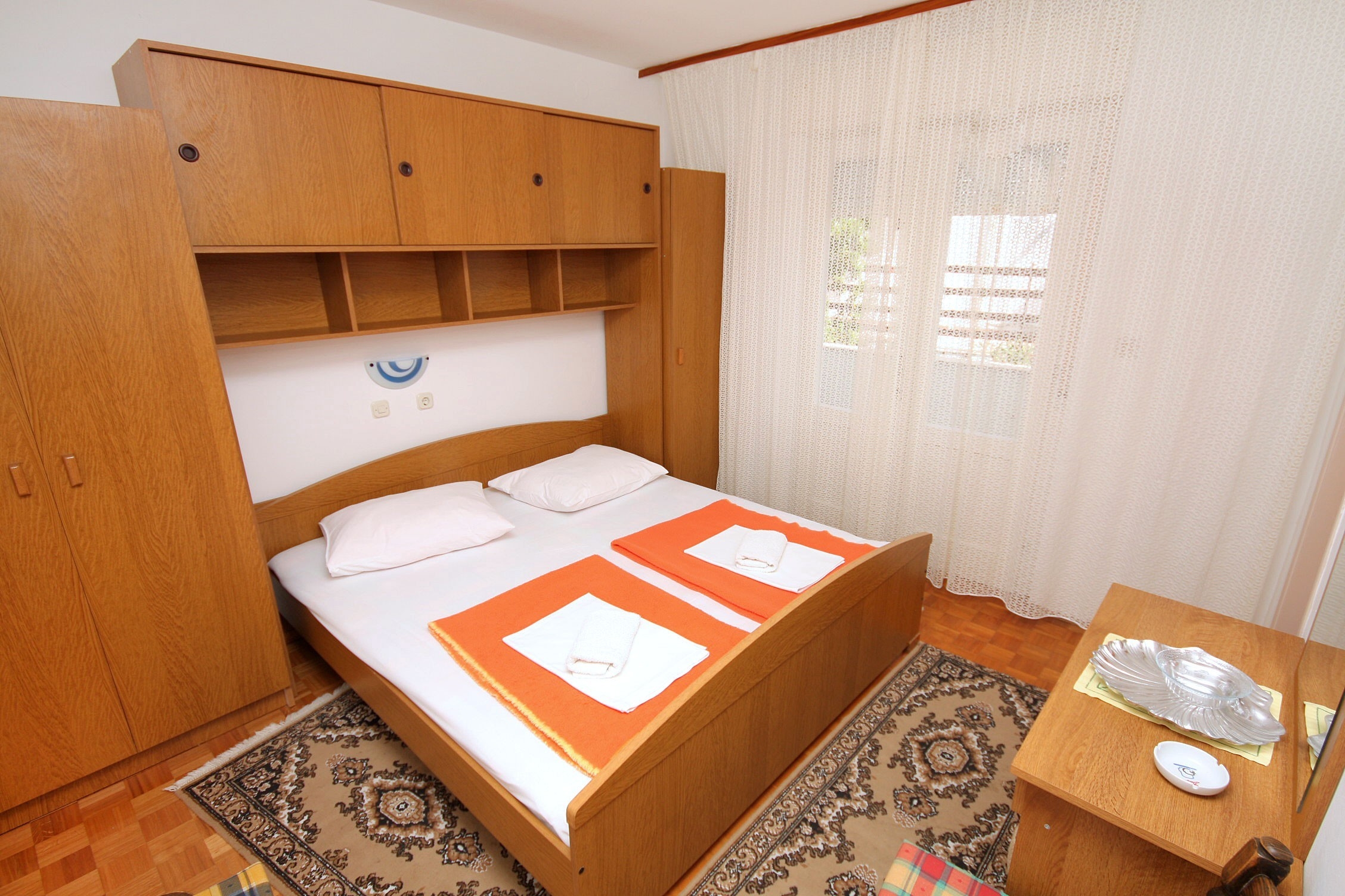 Room near beach Banjol, Rab  S-e