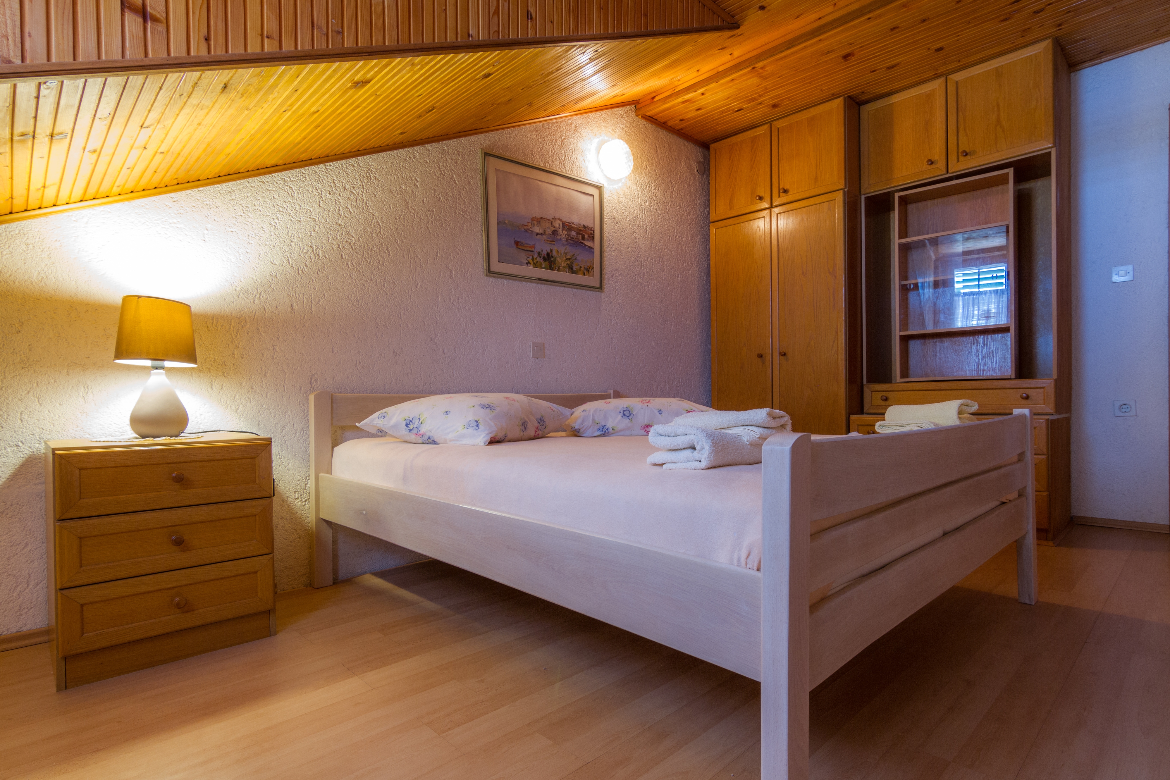 Top Rab Barbat Top Rab Barbat