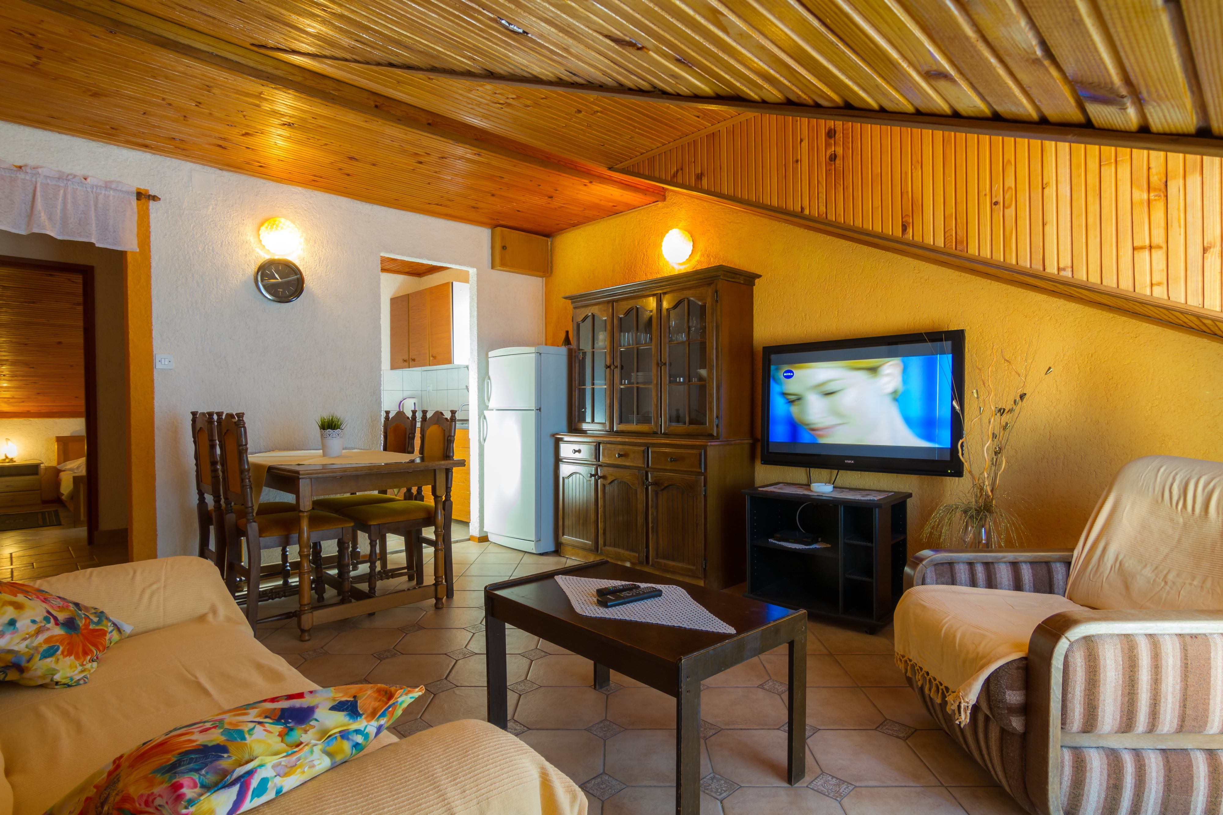 Two bedroom apartment with terrace and sea view Barbat, Rab (A-20080-a)