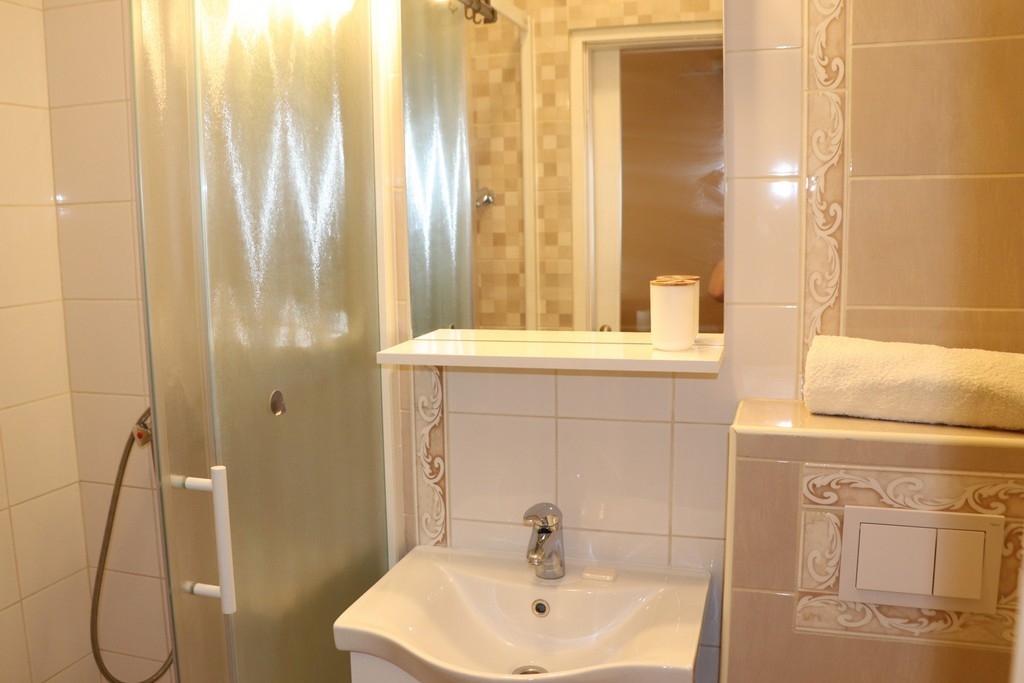 Top Rab Barbat Top Rab Barbat