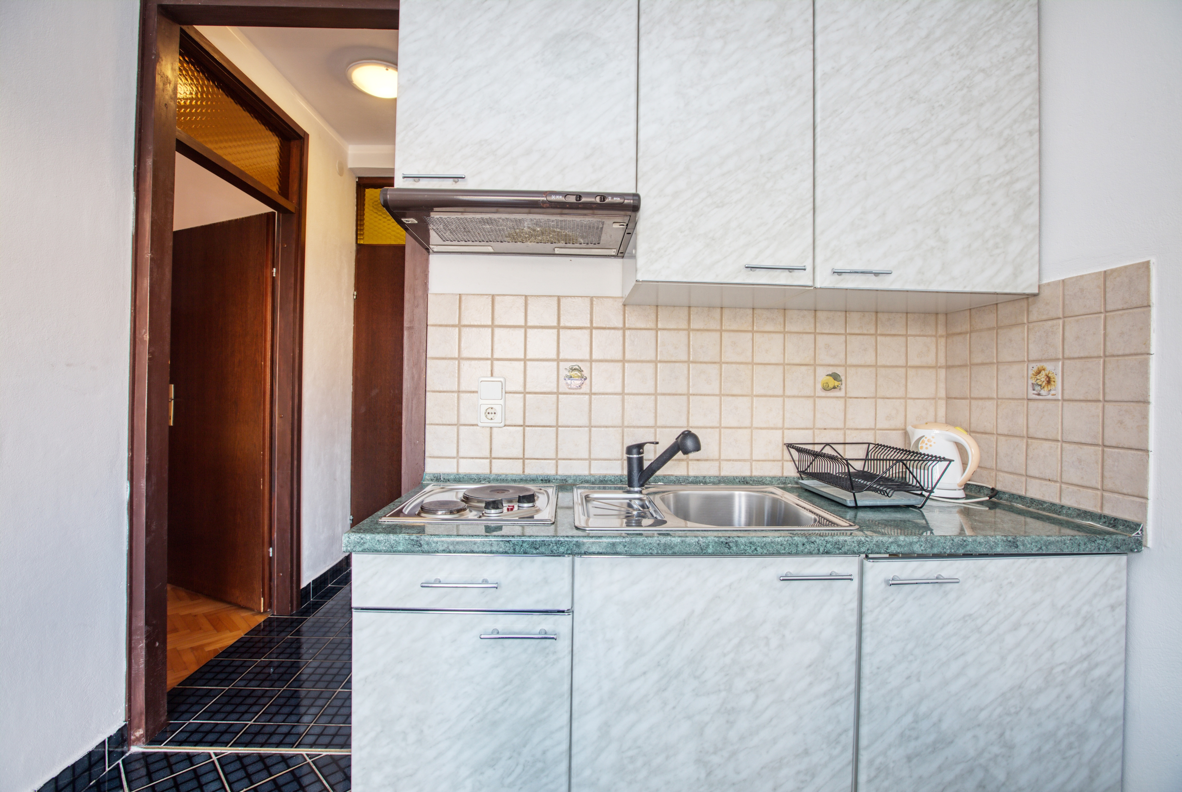 One bedroom apartment near beach Žaborić, Šibenik  A-a