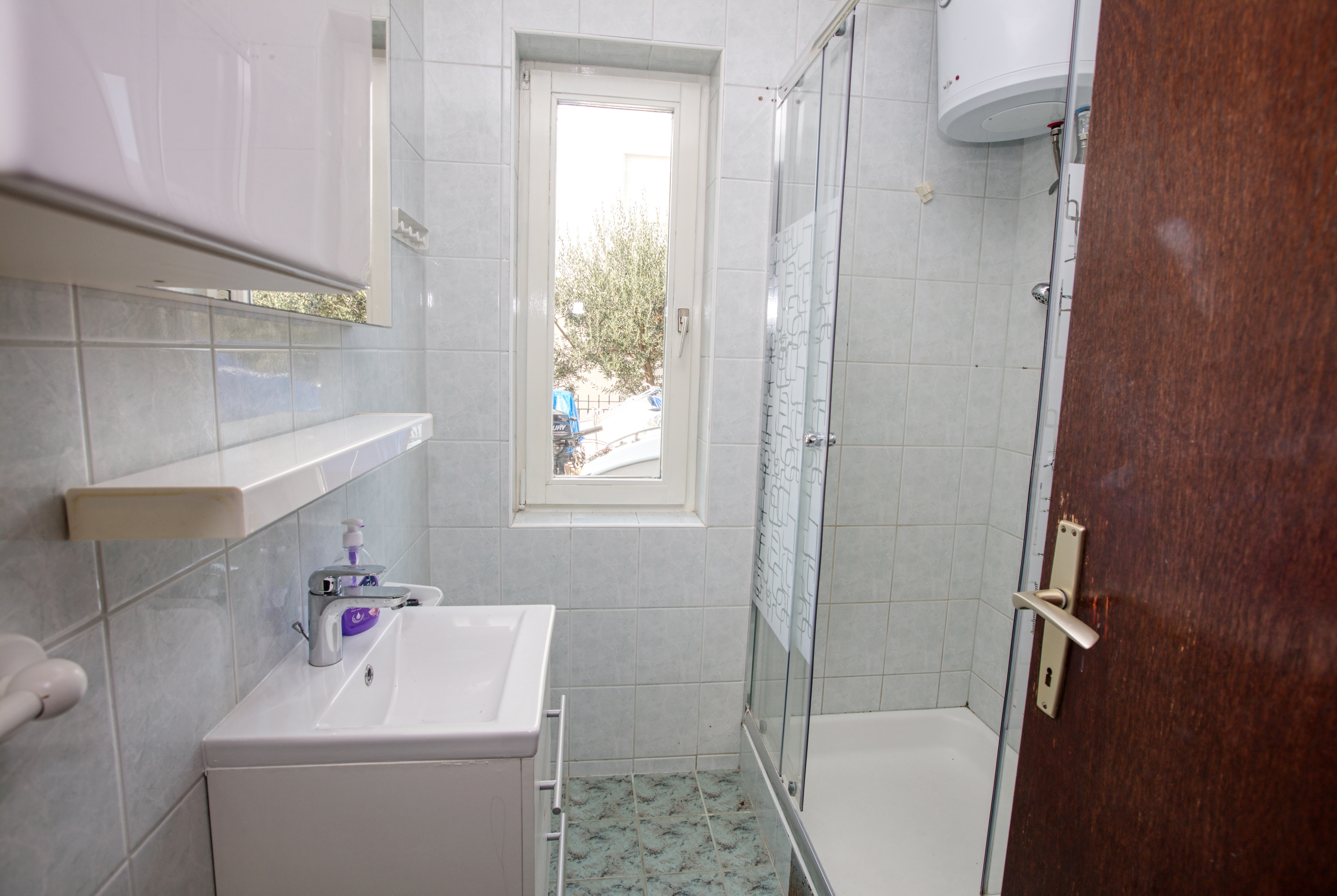 One bedroom apartment near beach Žaborić, Šibenik  A-b