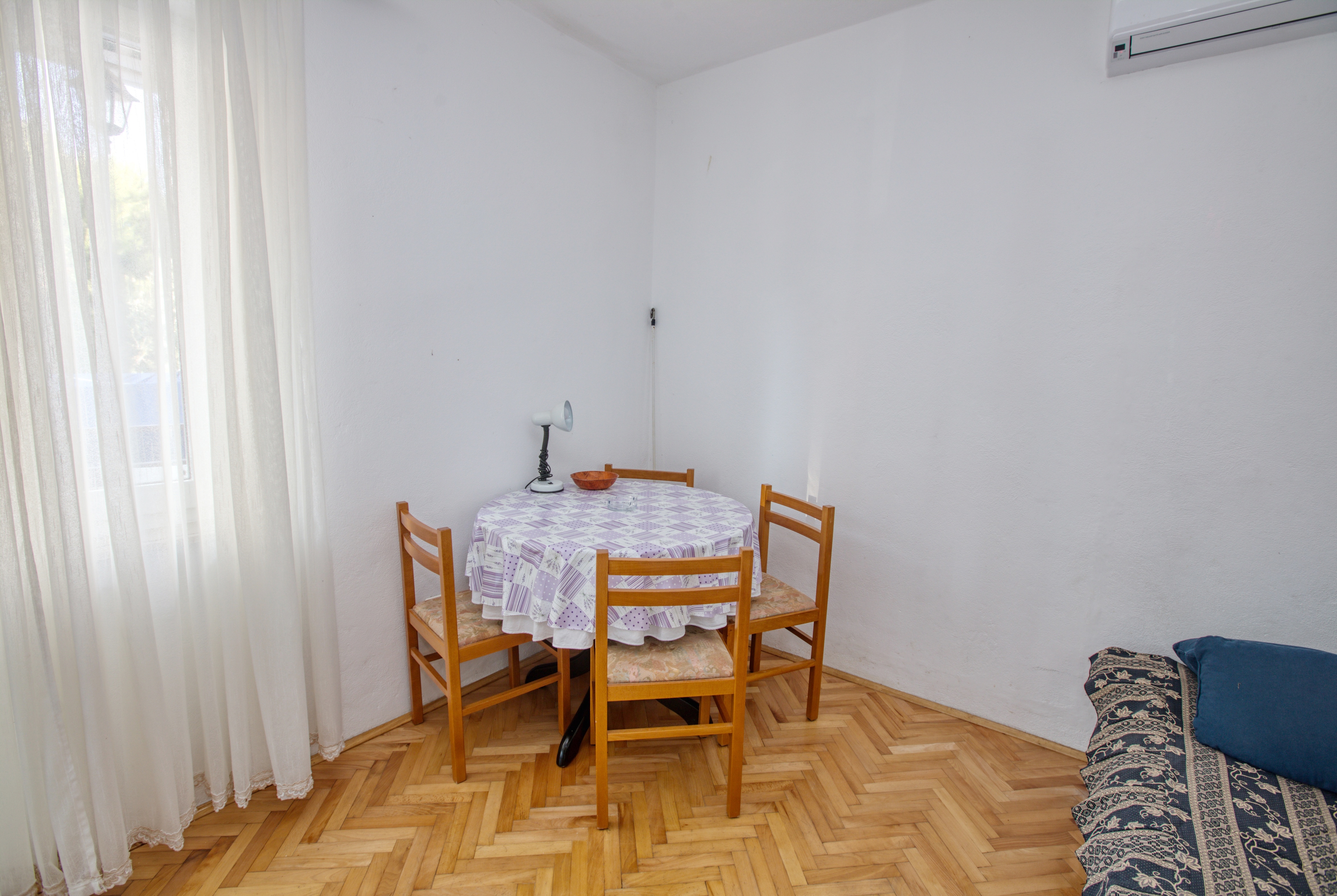 One bedroom apartment near beach Žaborić, Šibenik  A-b