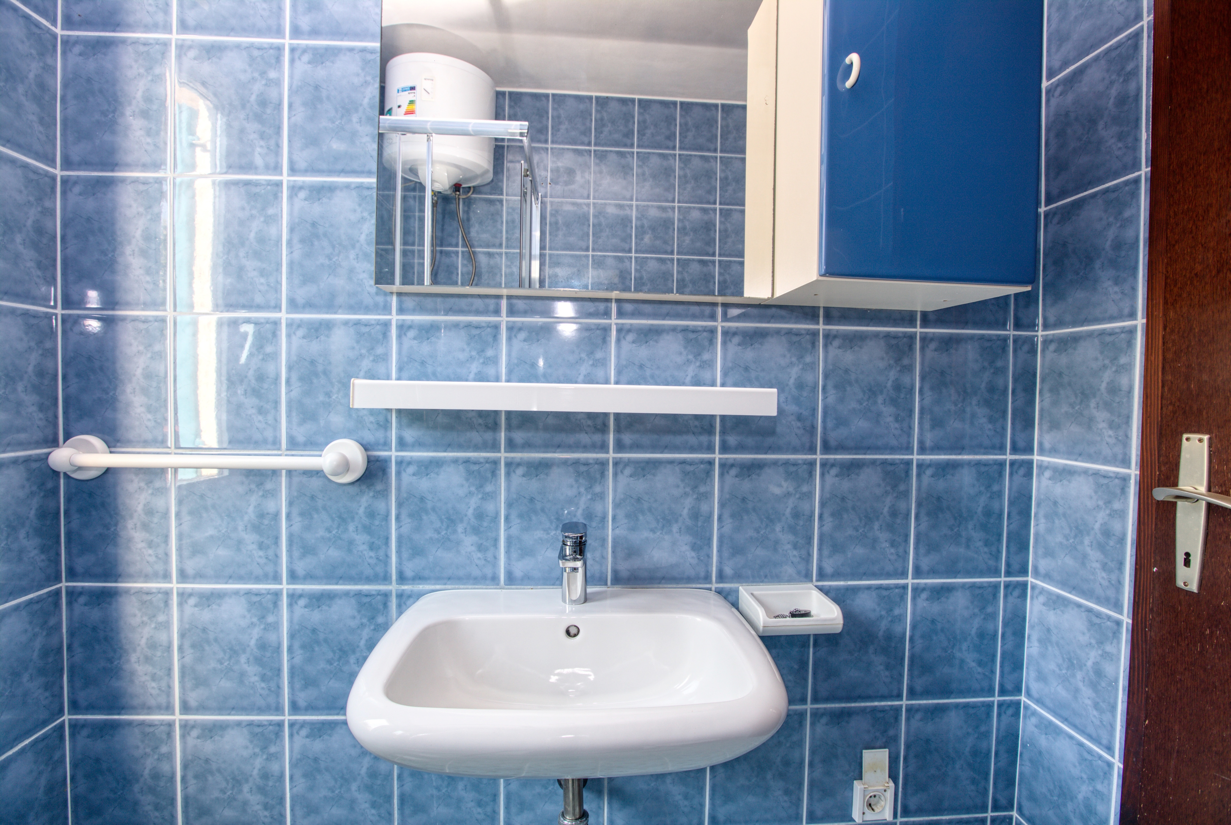 One bedroom apartment near beach Žaborić, Šibenik  A-c