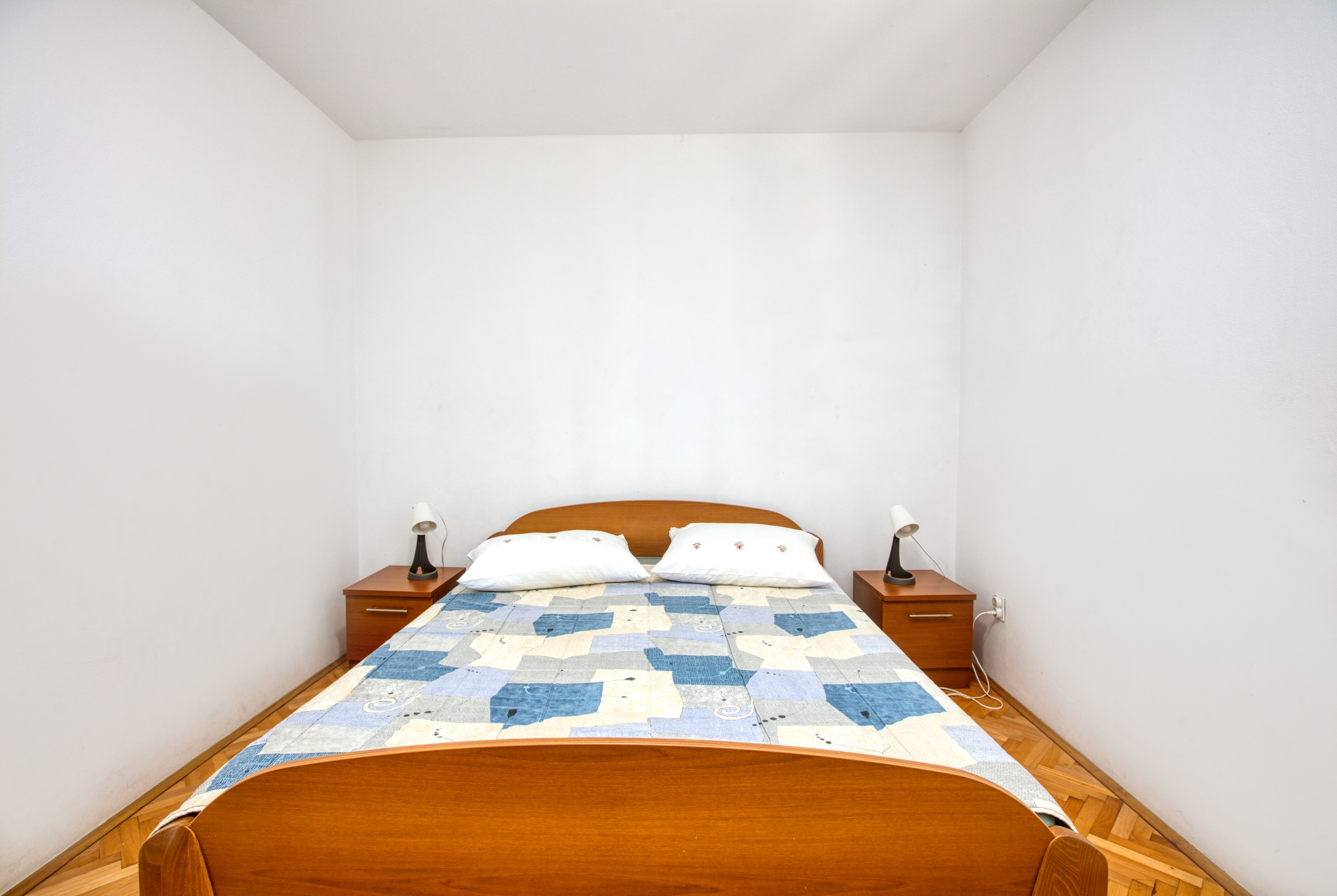 One bedroom apartment near beach Žaborić, Šibenik  A-c