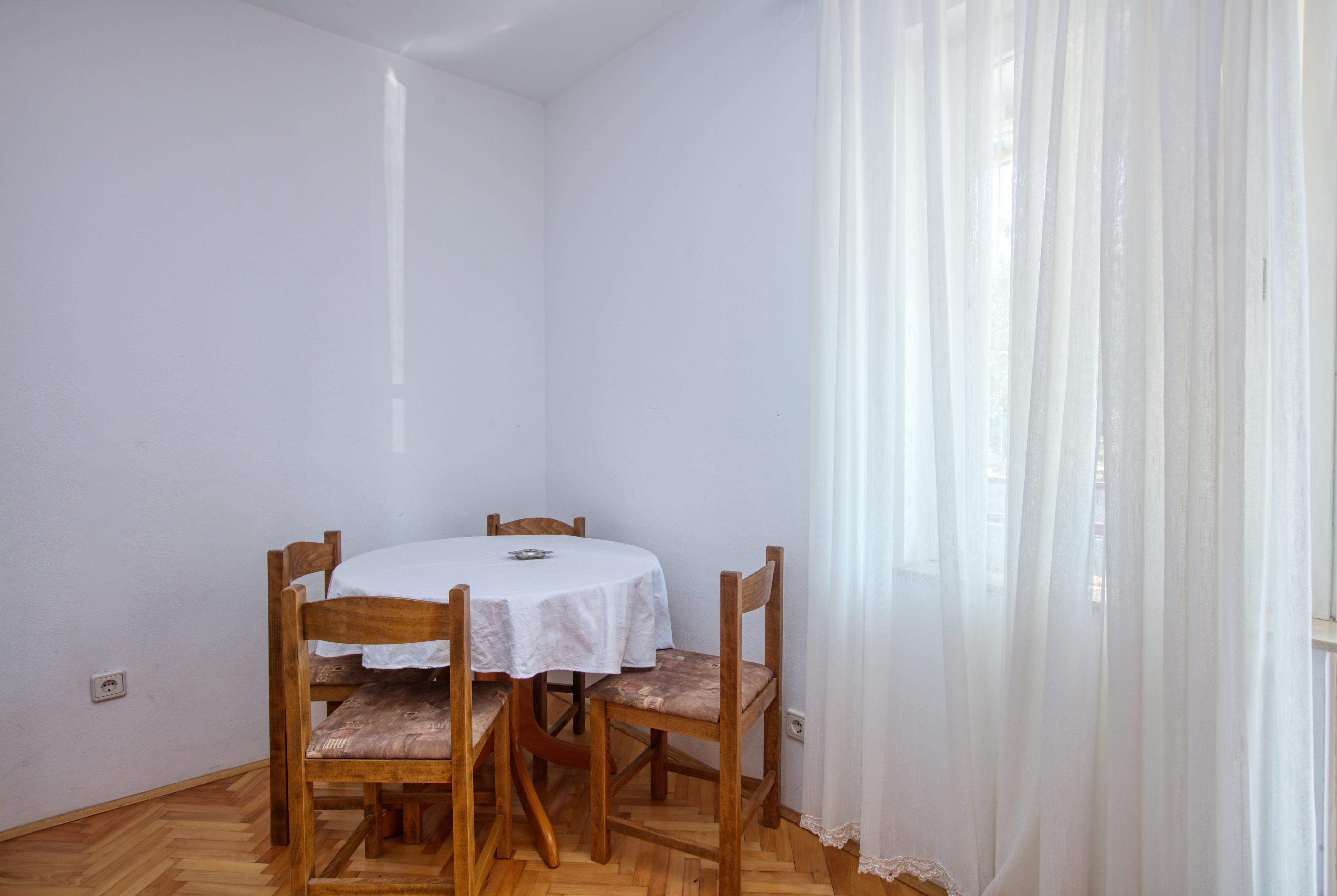 One bedroom apartment near beach Žaborić, Šibenik  A-c