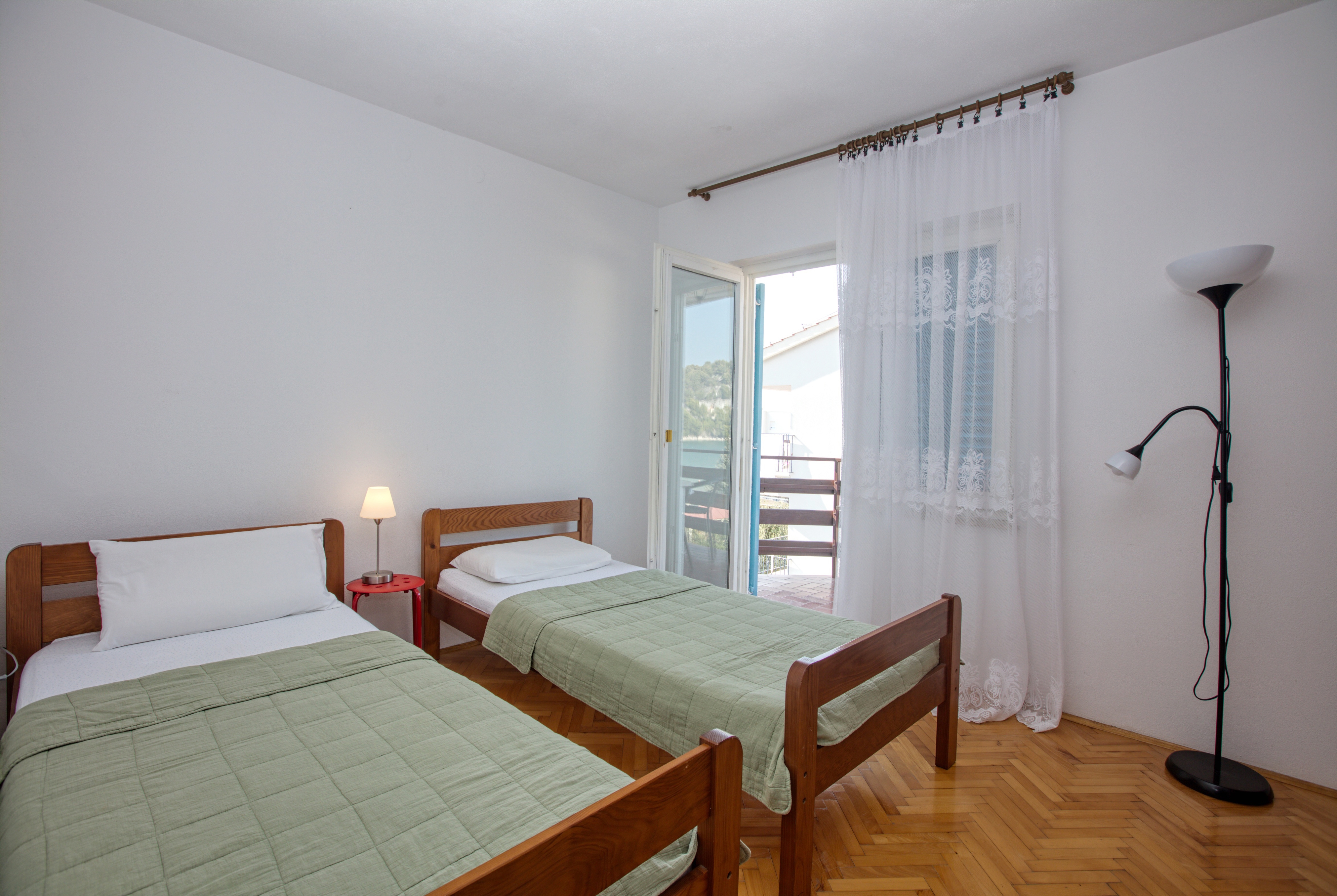 Two bedroom apartment near beach Žaborić, Šibenik  A-d
