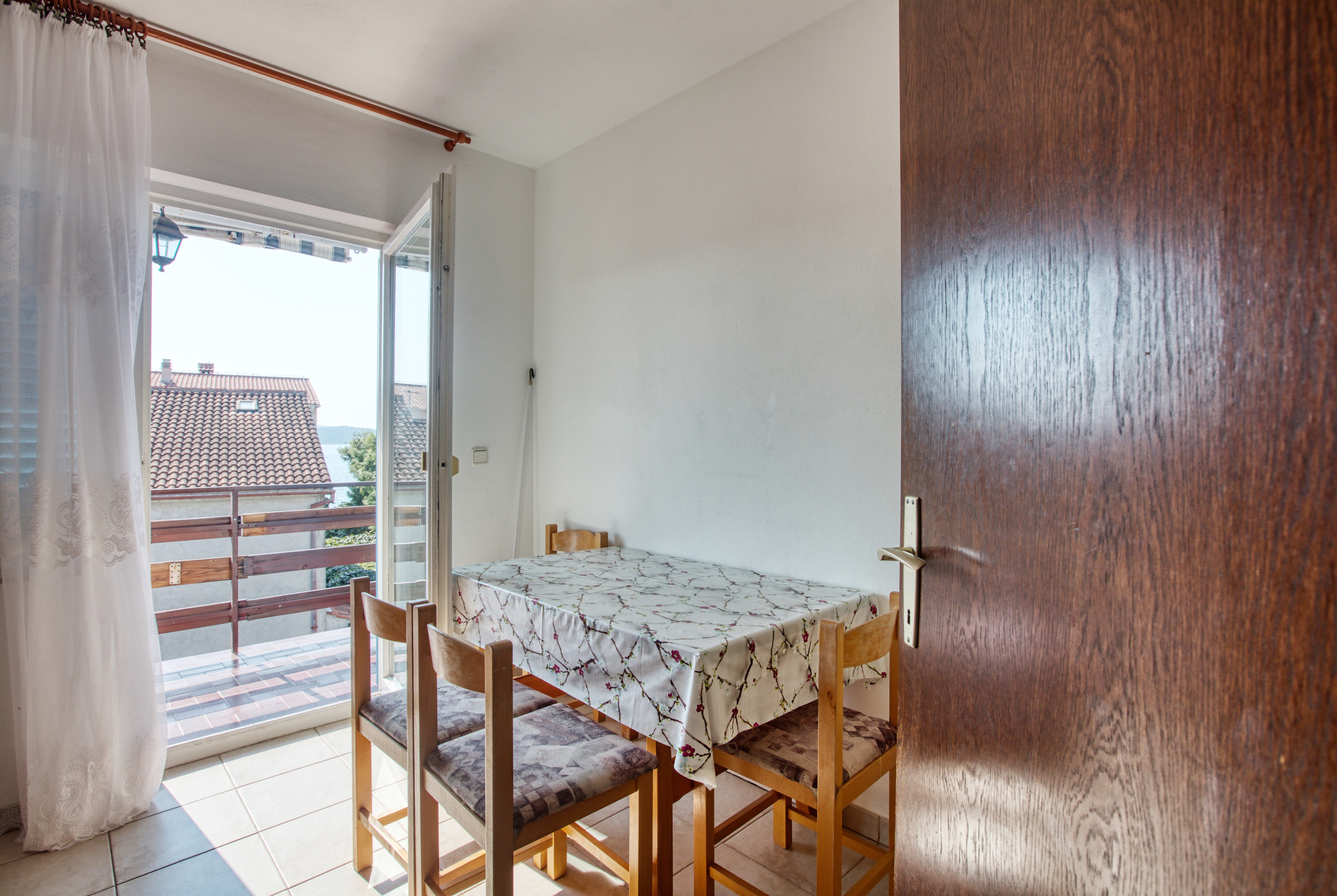 Two bedroom apartment near beach Žaborić, Šibenik  A-e