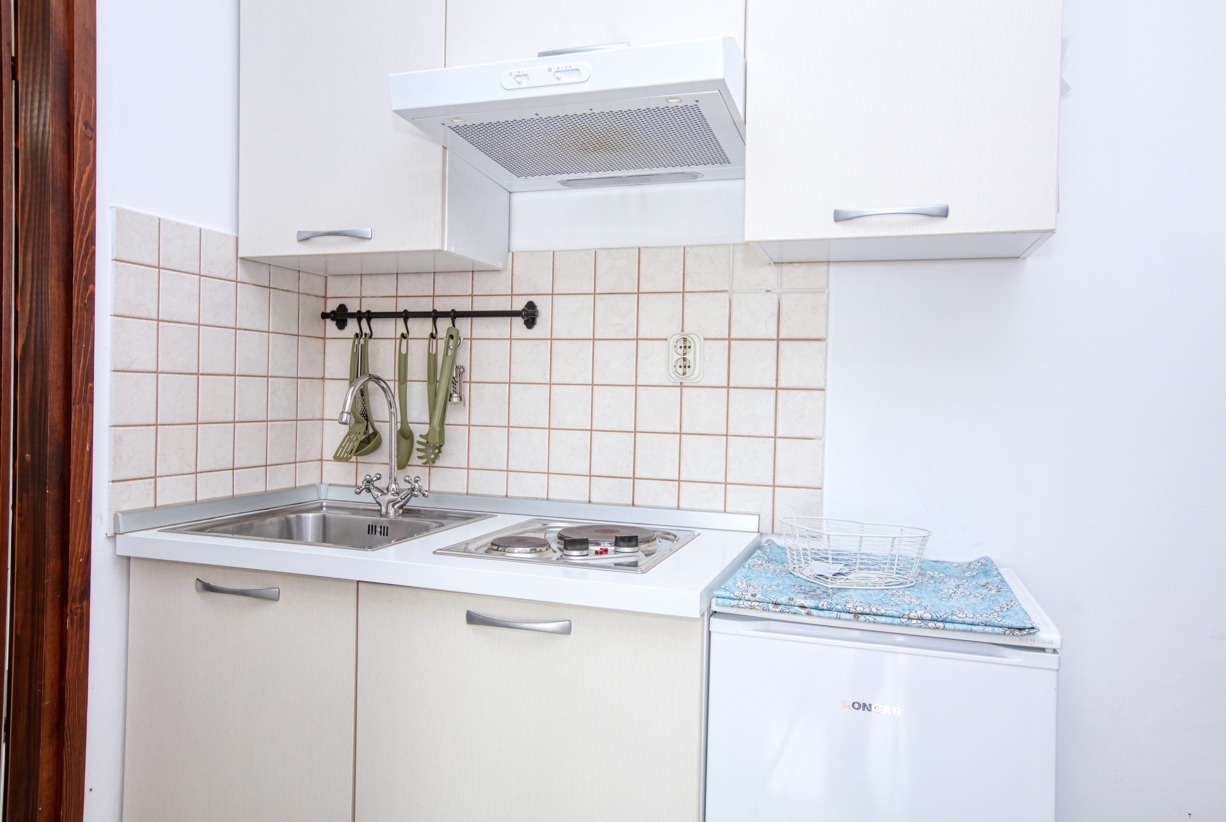 One bedroom apartment near beach Žaborić, Šibenik  A-h