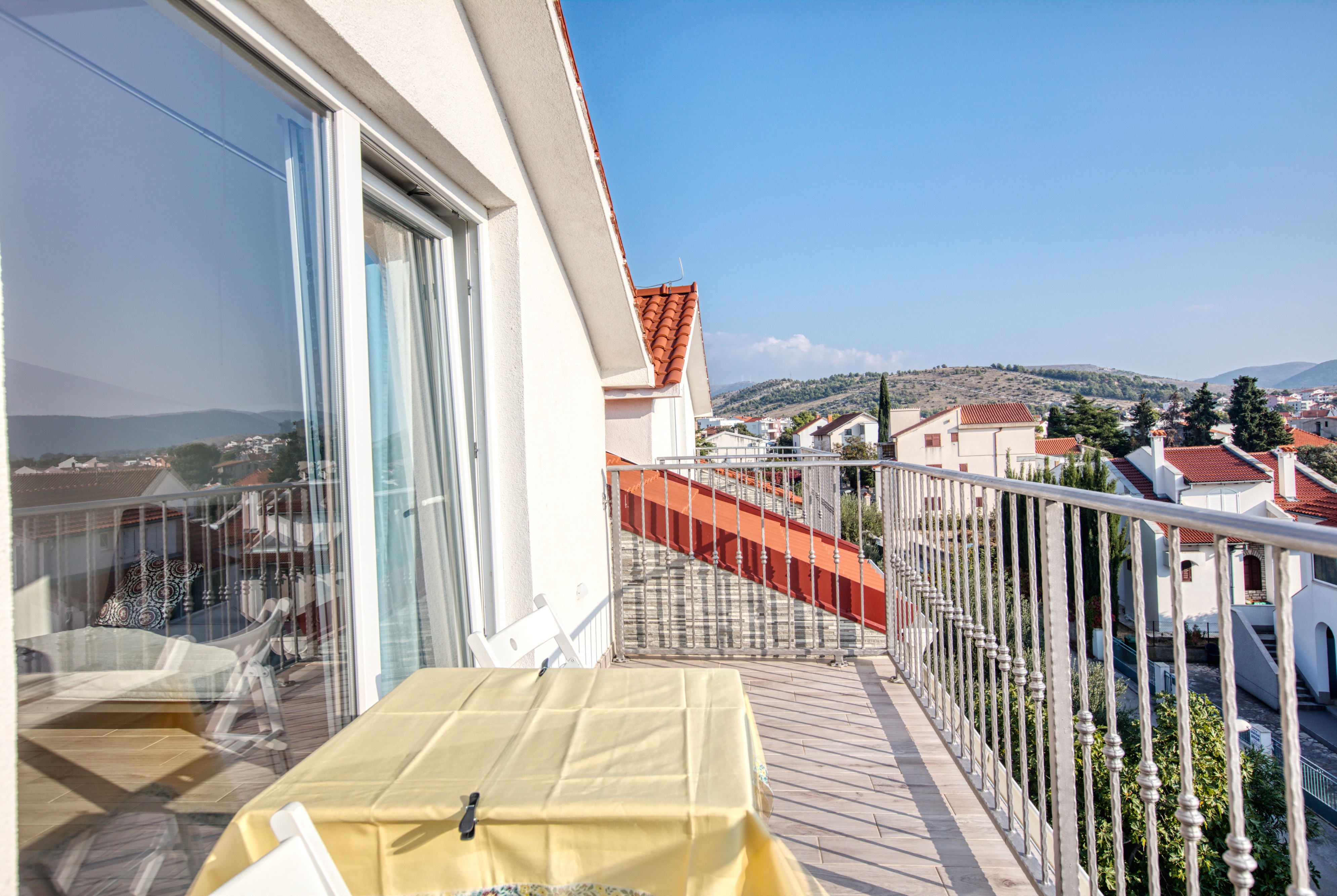 Two bedroom apartment near beach Žaborić, Šibenik  A-j