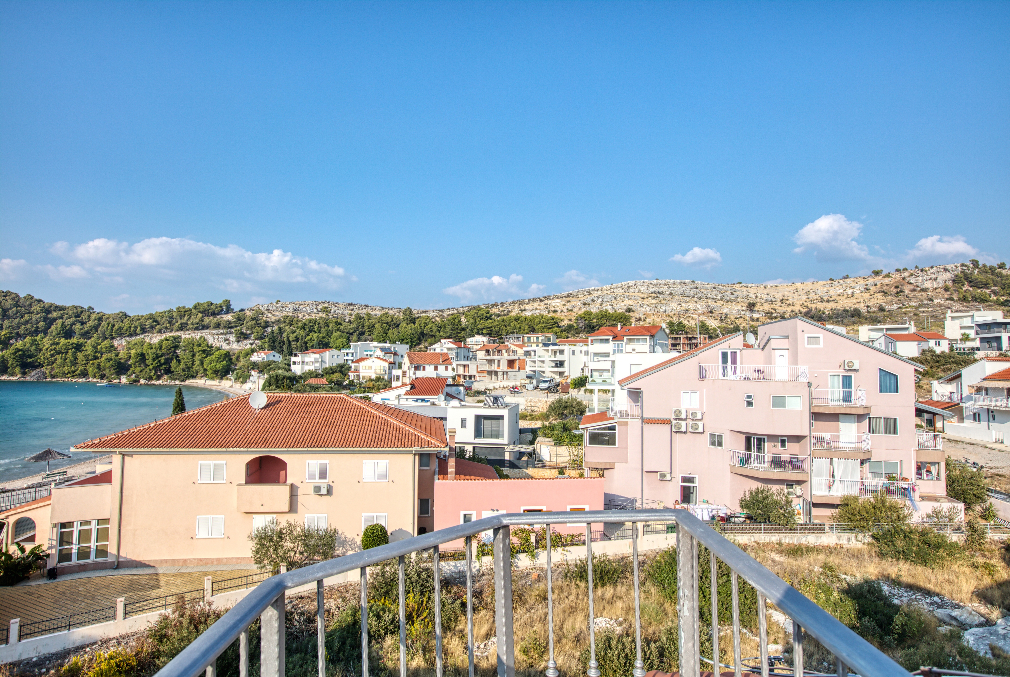 Two bedroom apartment near beach Žaborić, Šibenik  A-j