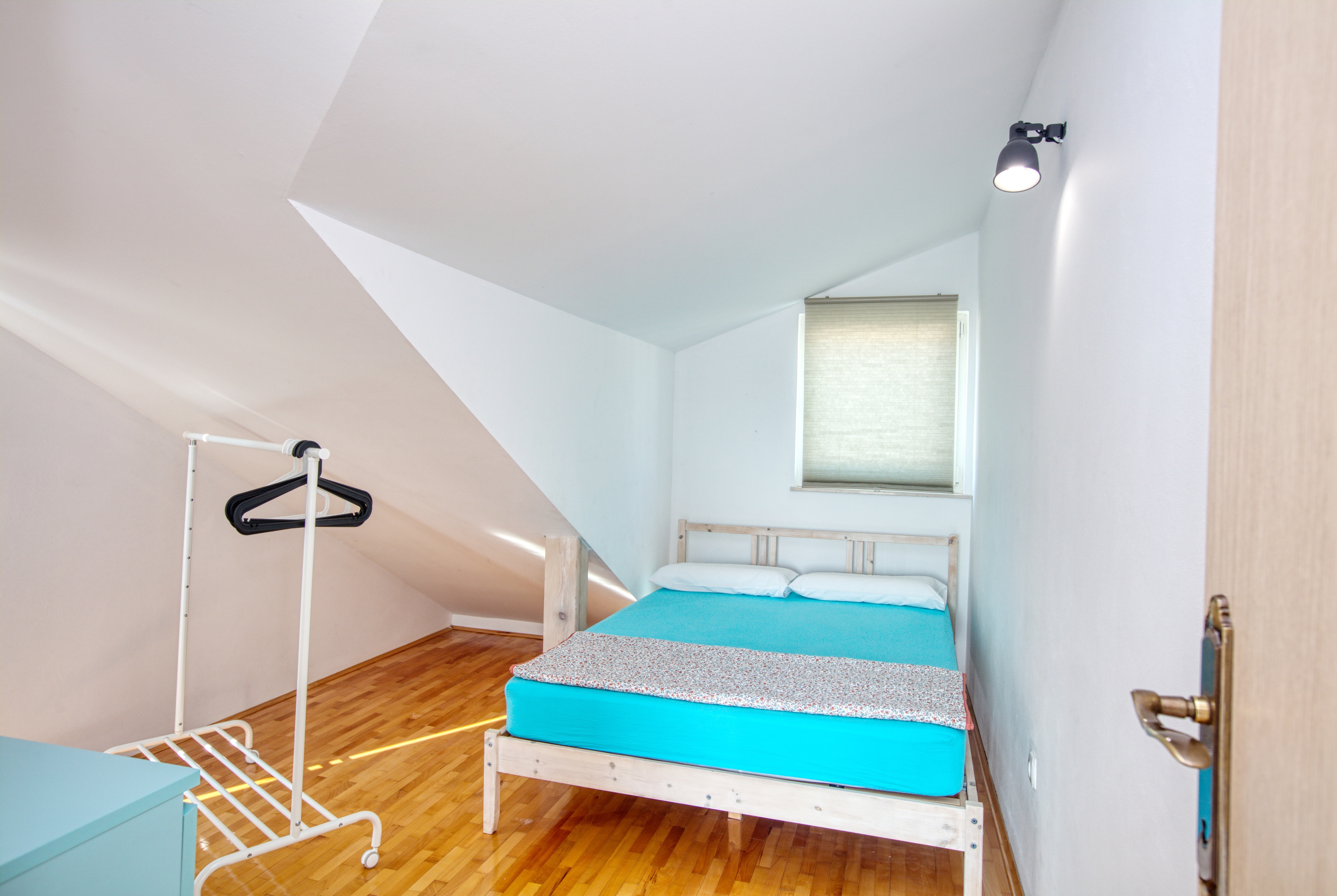 Two bedroom apartment near beach Žaborić, Šibenik  A-j
