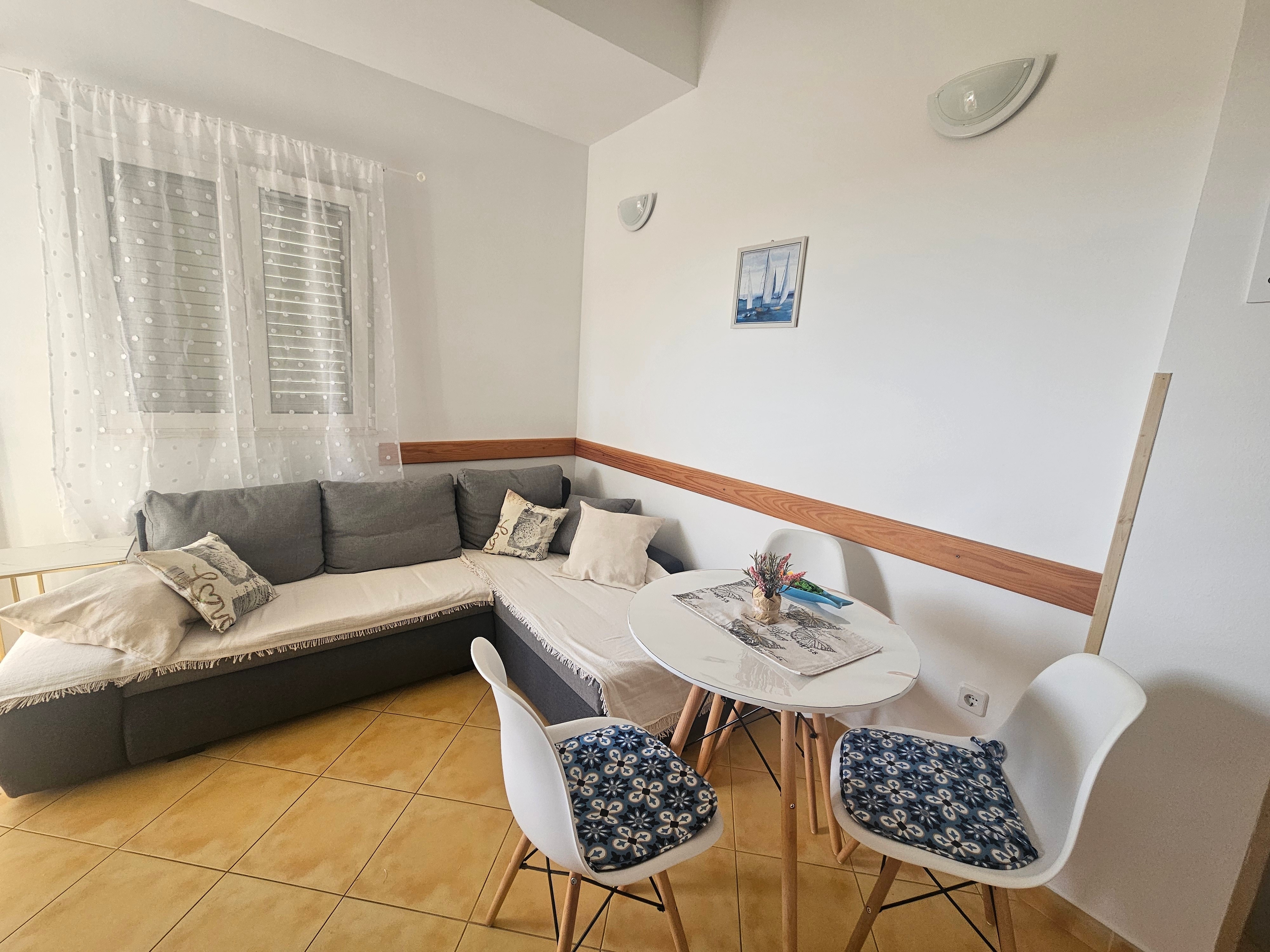 Top Rogoznica Kanica Top Rogoznica Kanica