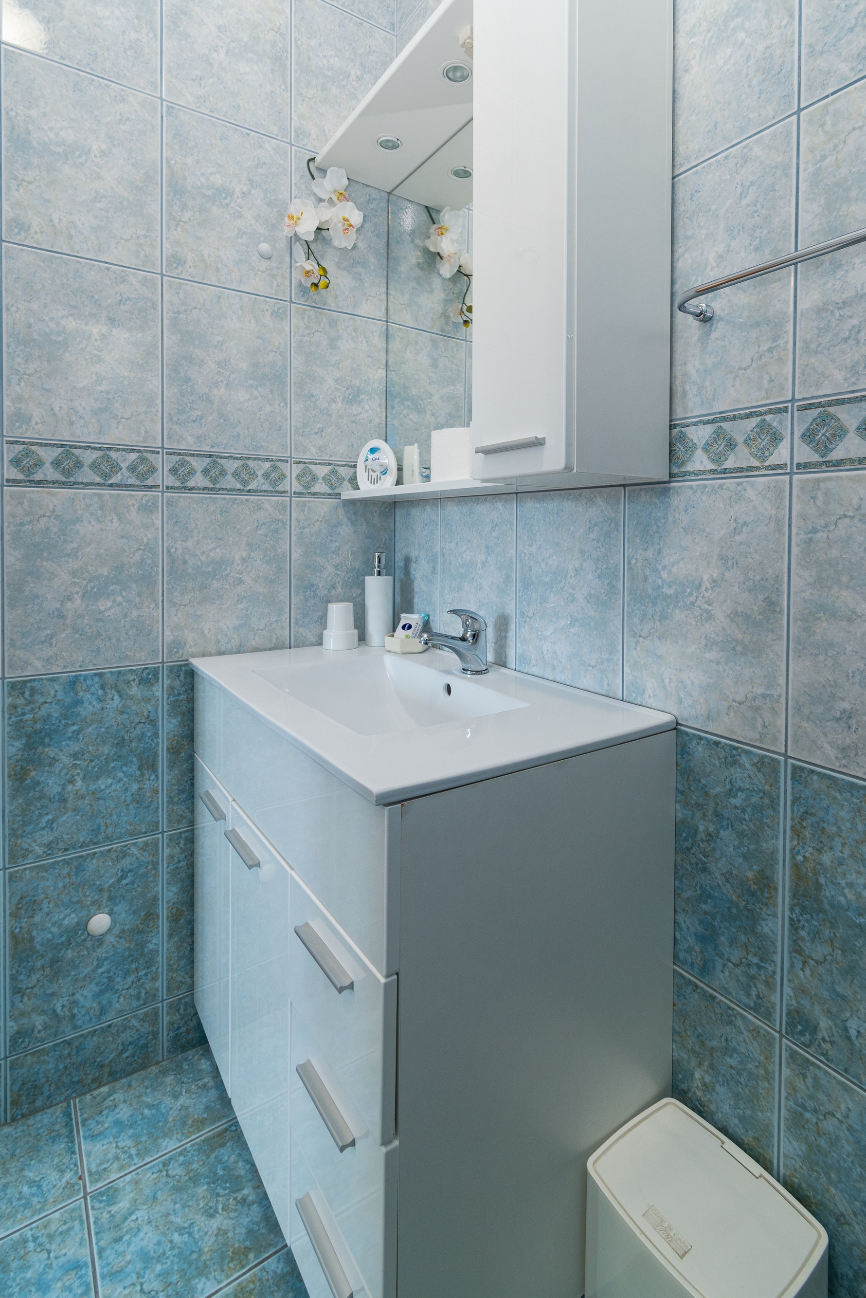 Two bedroom apartment with terrace and sea view Novi Vinodolski  A-a