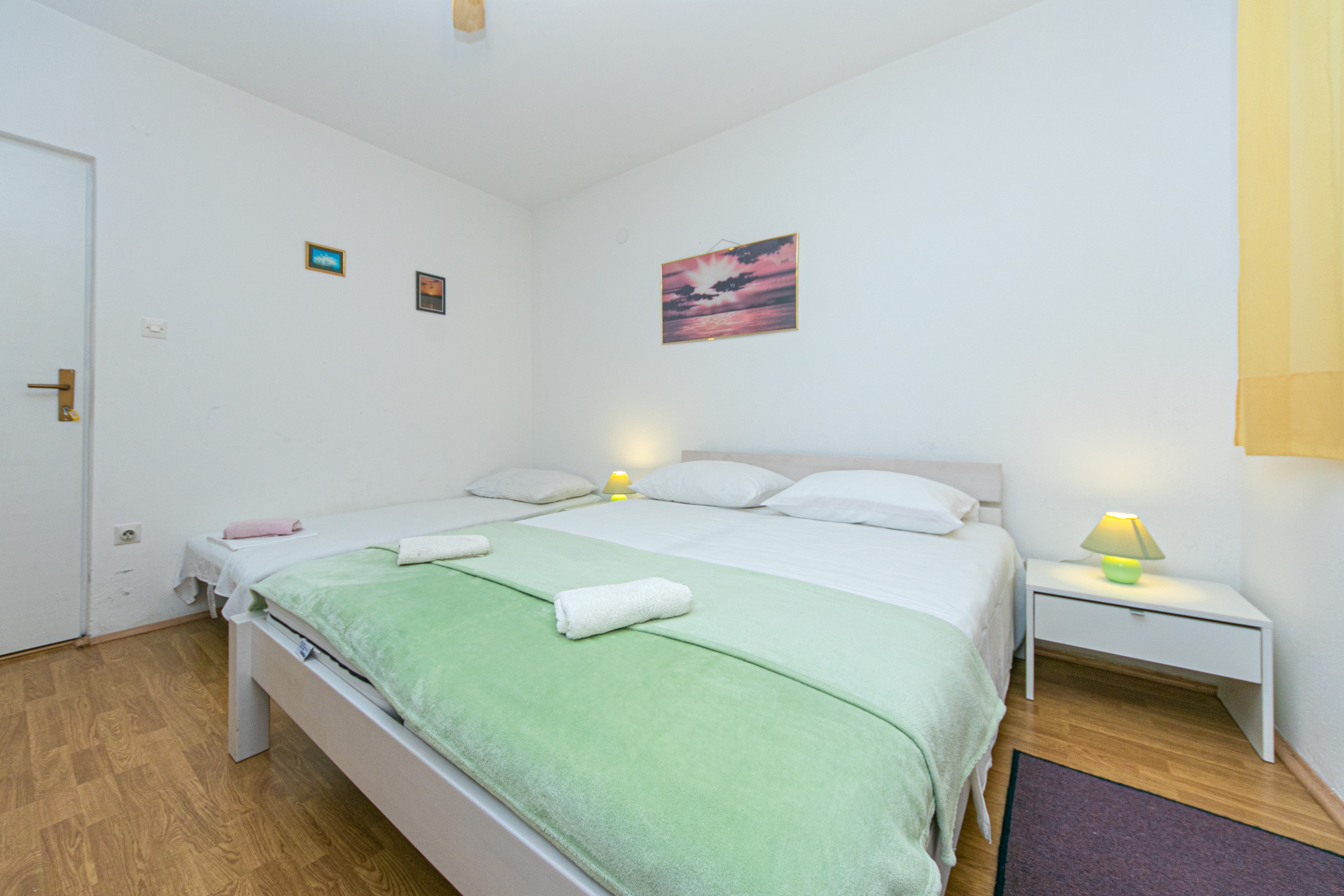 Three bedroom apartment near beach Živogošće - Porat, Makarska  A-a