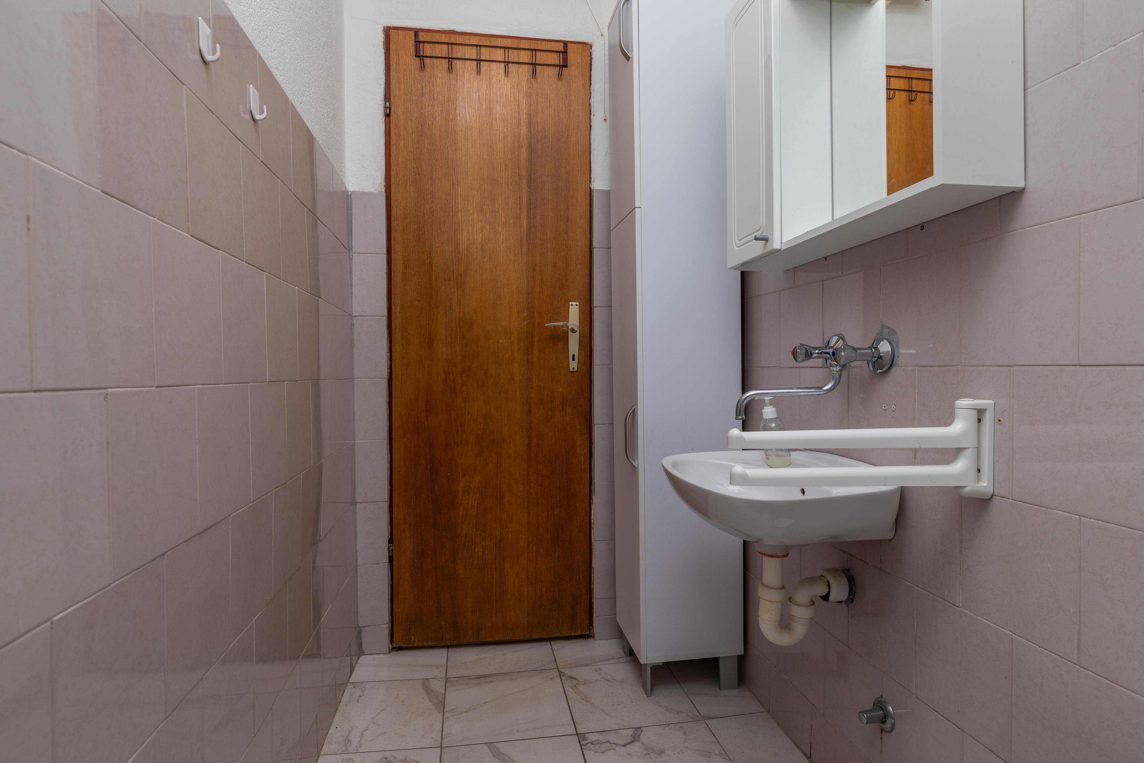 Two bedroom apartment with terrace and sea view Stanići, Omiš  A-c