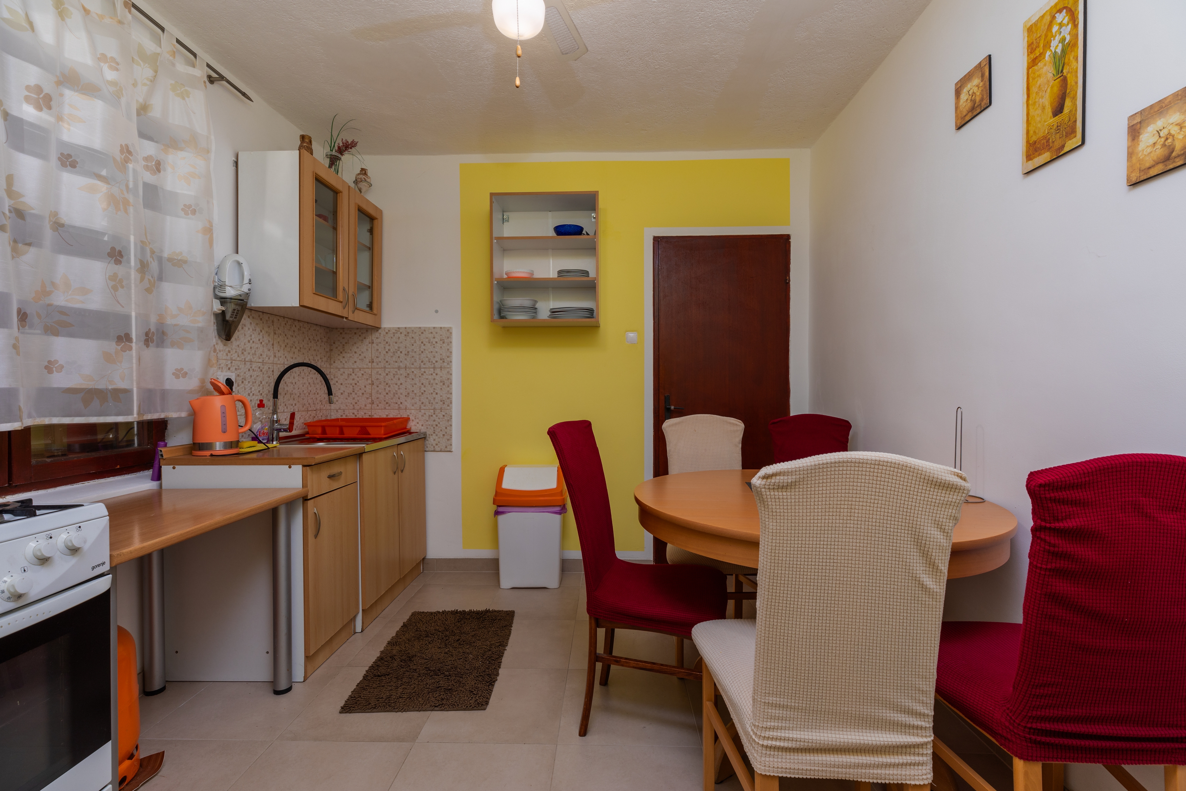 Two bedroom apartment with terrace and sea view Stanići, Omiš (A-20107-c)