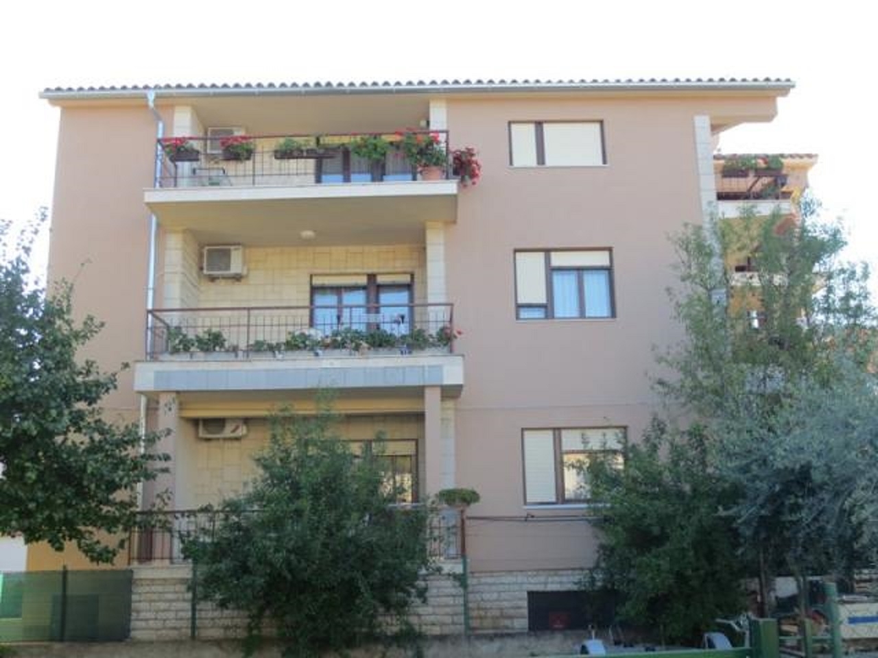 Room with air-conditioning Sukošan, Zadar (S-20112-b) Room with air-conditioning Sukošan, Zadar (S-20112-b)