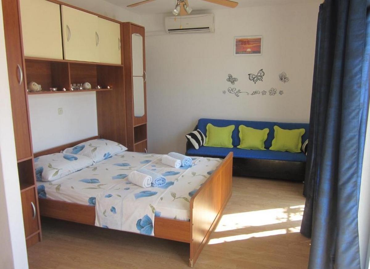 Studio flat with balcony and sea view Hvar (AS-20114-a) Studio flat with balcony and sea view Hvar (AS-20114-a)