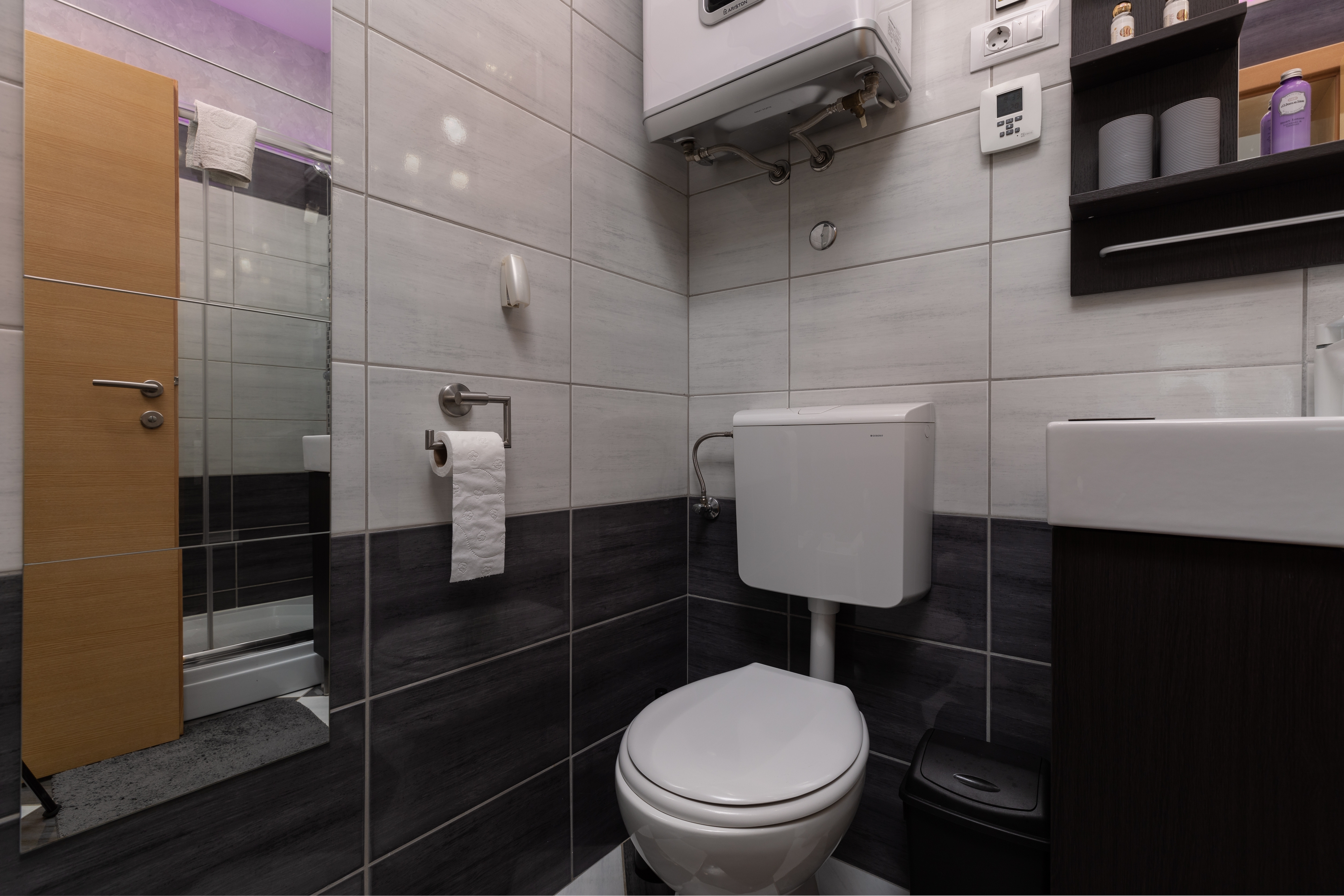 Studio flat with terrace Zagreb  AS-a