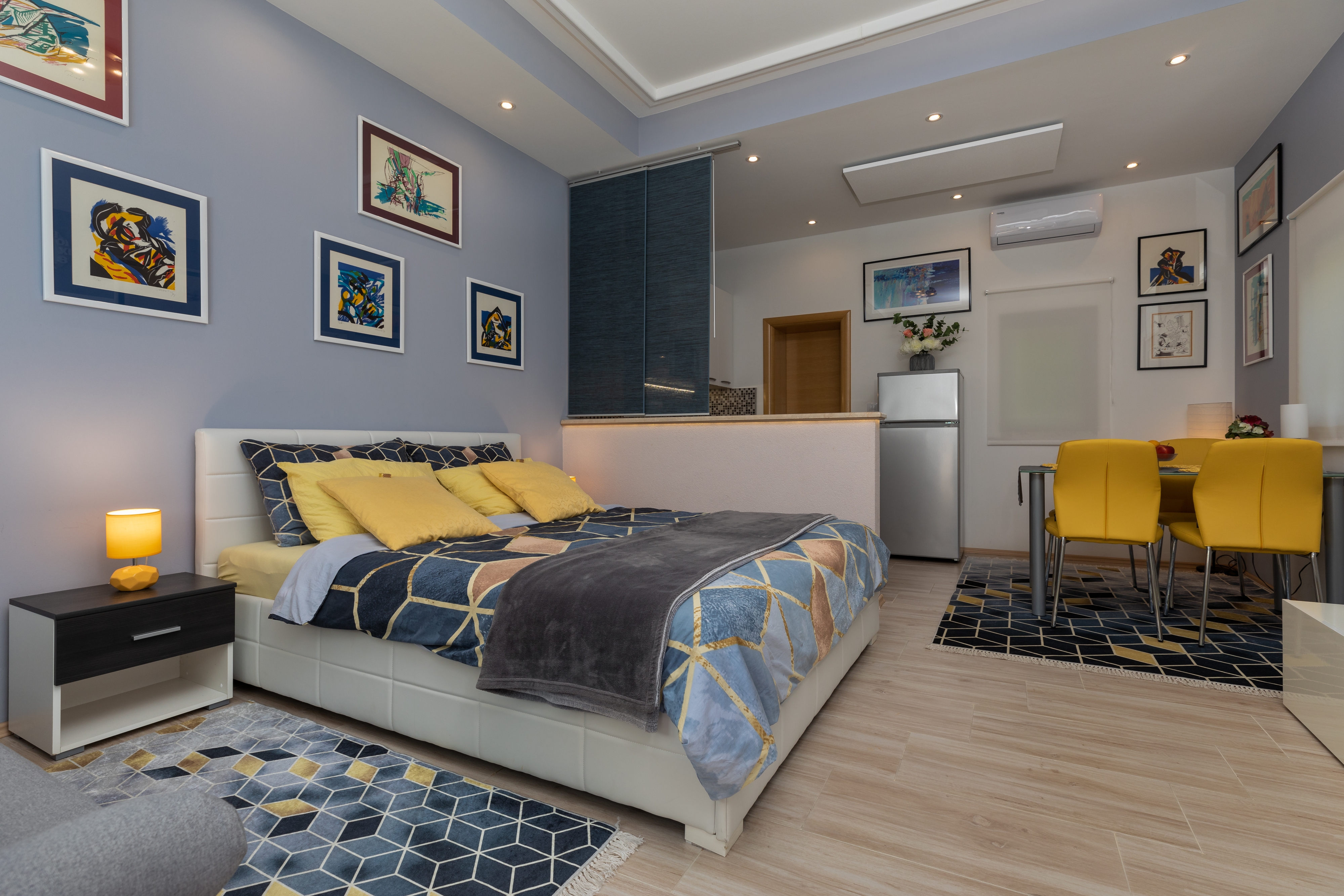 Studio flat with terrace Zagreb (AS-20115-a)