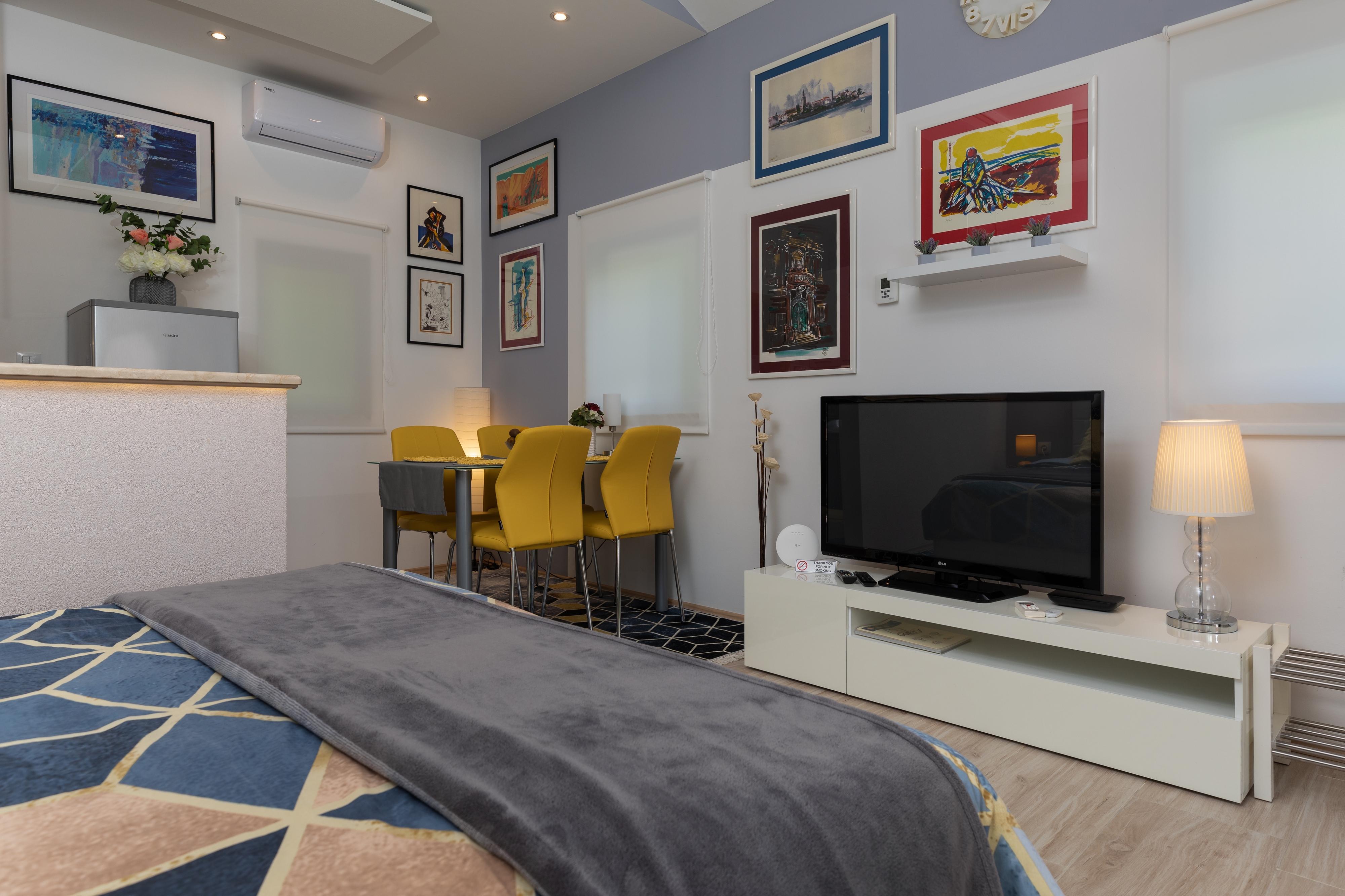 Studio flat with terrace Zagreb  AS-a