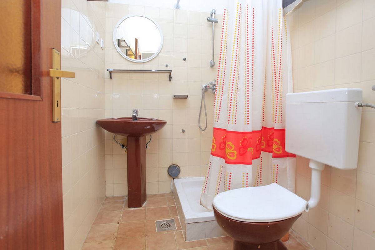 Comfortable and spacious house with terrace and sea view Cove Mikulina Luka, Korčula  K