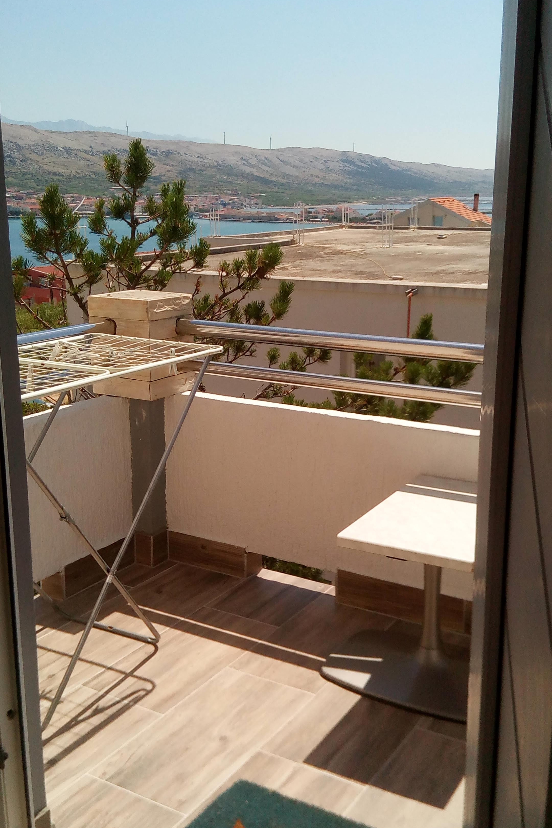 Two bedroom apartment with terrace and sea view Pag  A-a