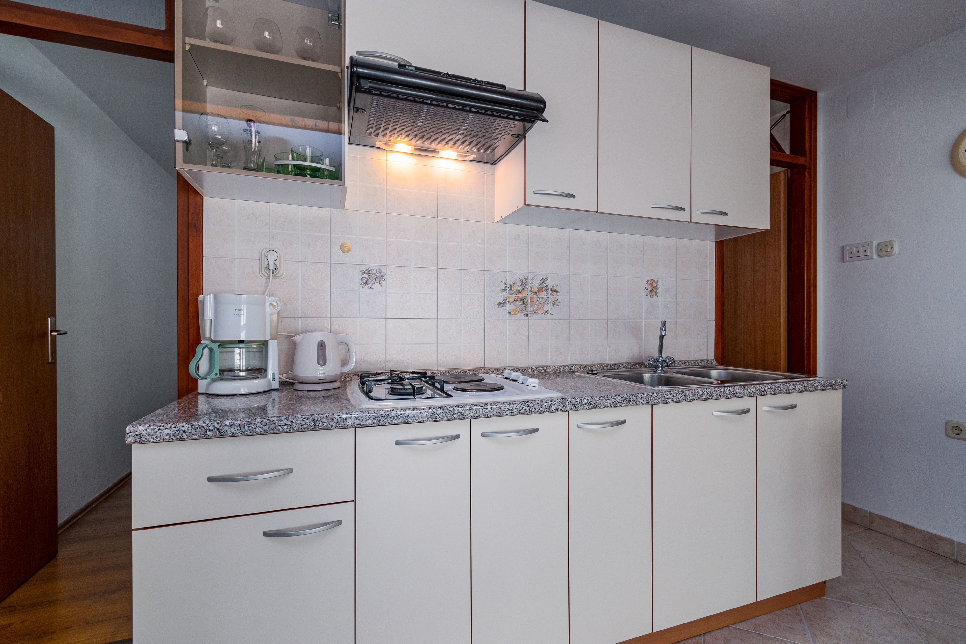 One bedroom apartment with terrace and sea view Baška, Krk  A-a