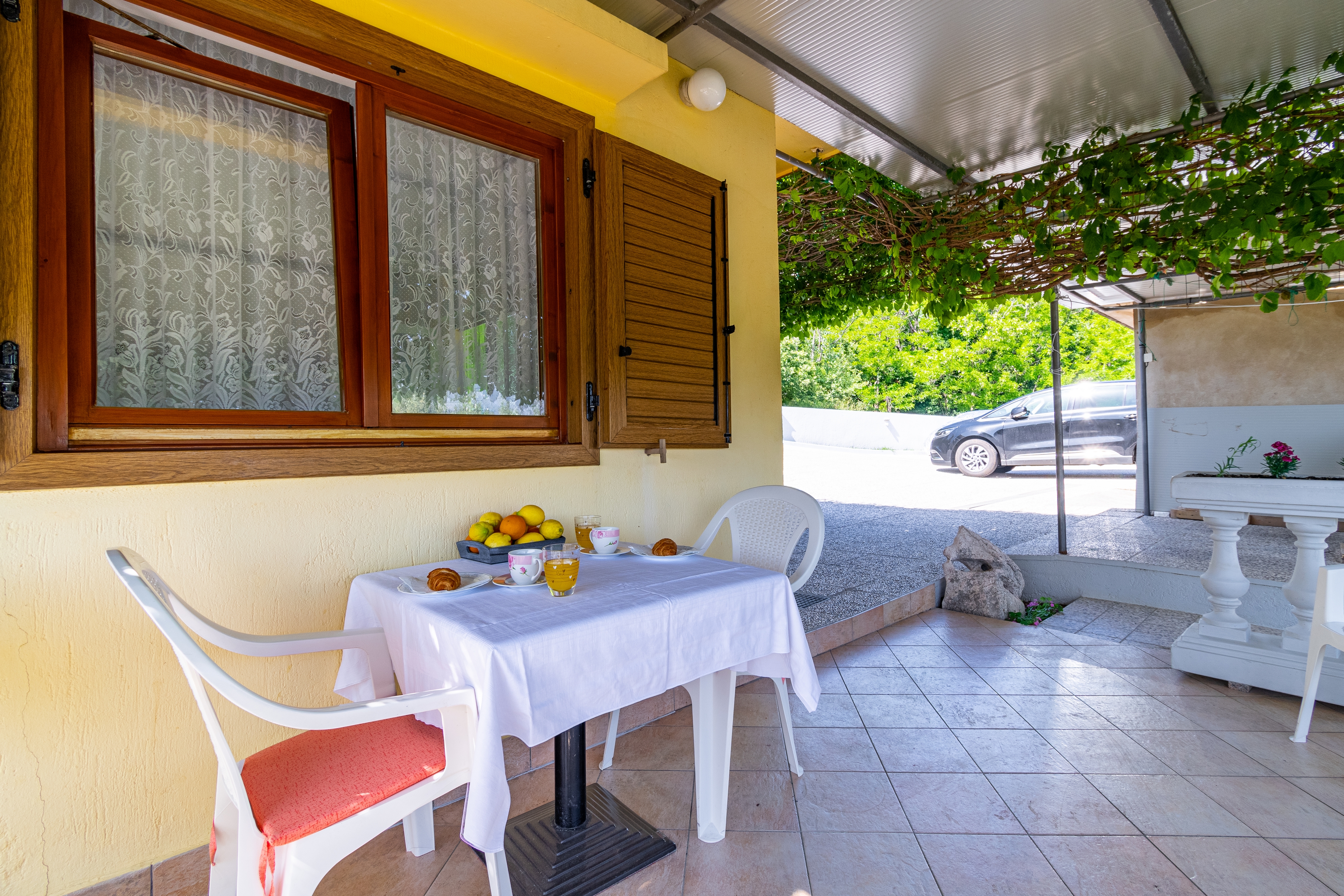 One bedroom apartment with terrace and sea view Baška, Krk  A-a
