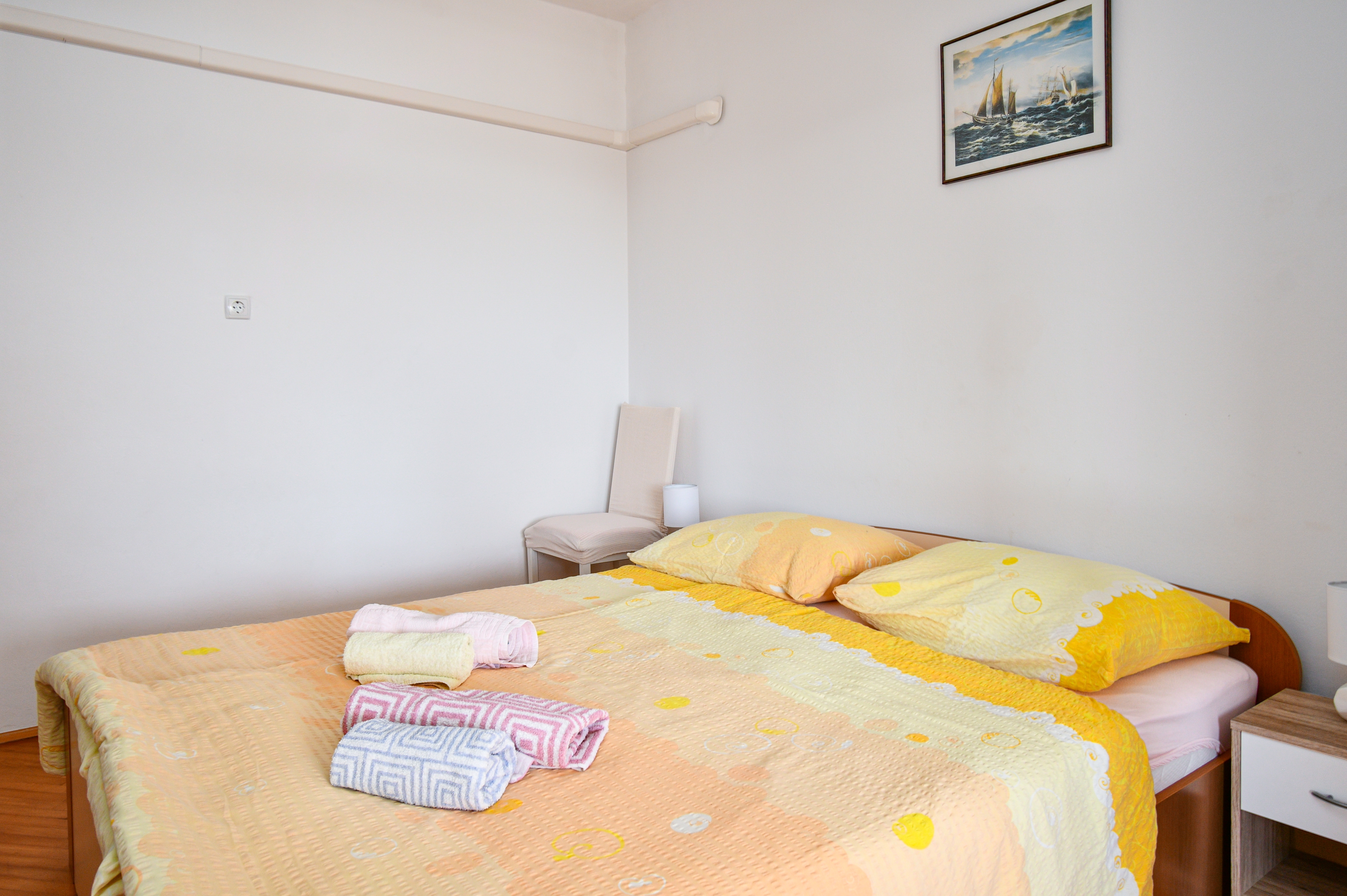 Two bedroom apartment with terrace and sea view Supetarska Draga - Donja, Rab  A-a