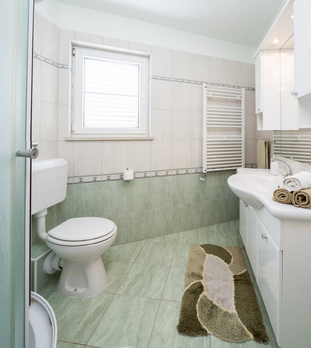 Three bedroom house with terrace Nerežišća, Brač  K